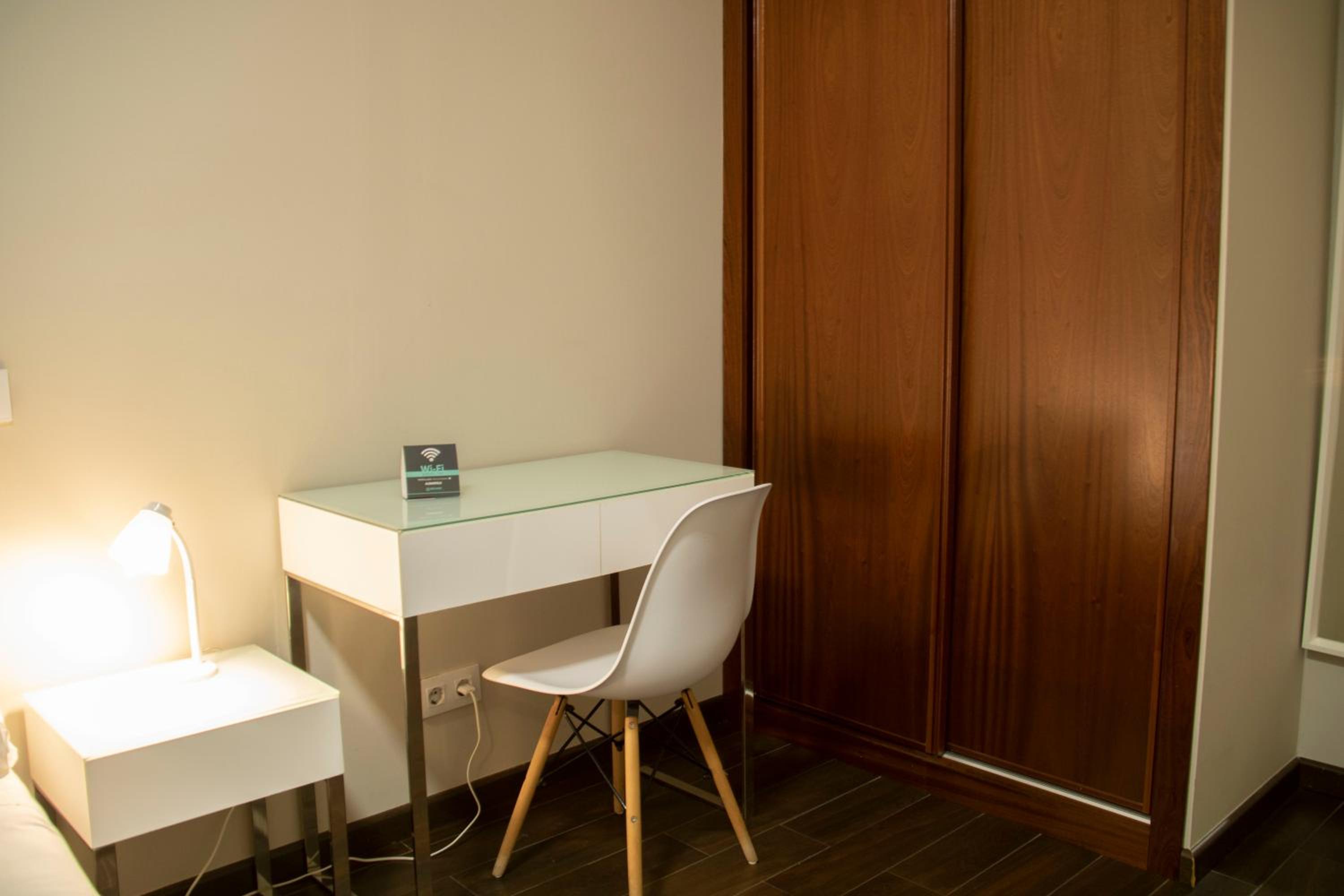 Alda Alborán Rooms