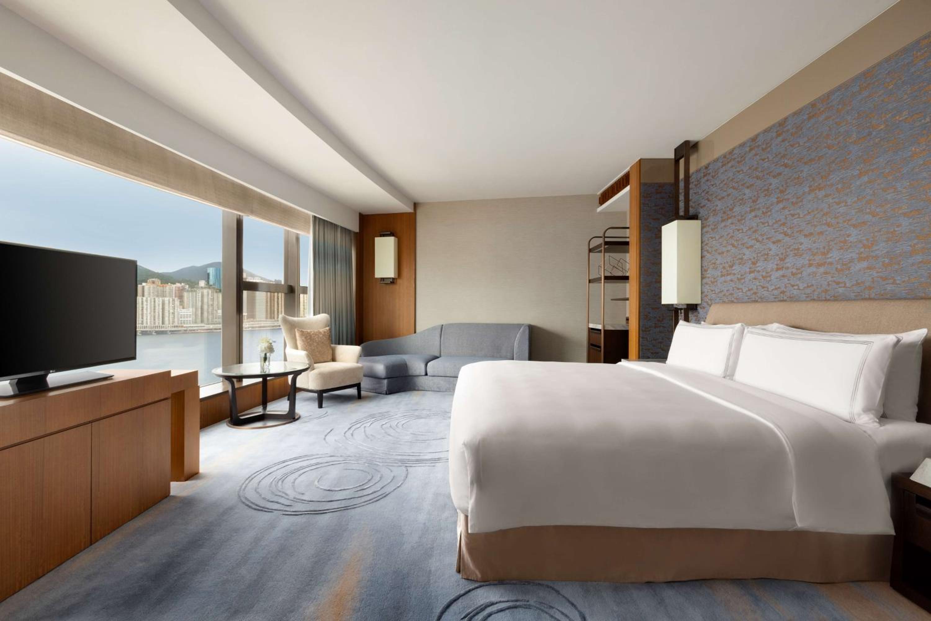 Kerry Hotel Hong Kong by Shangri-la