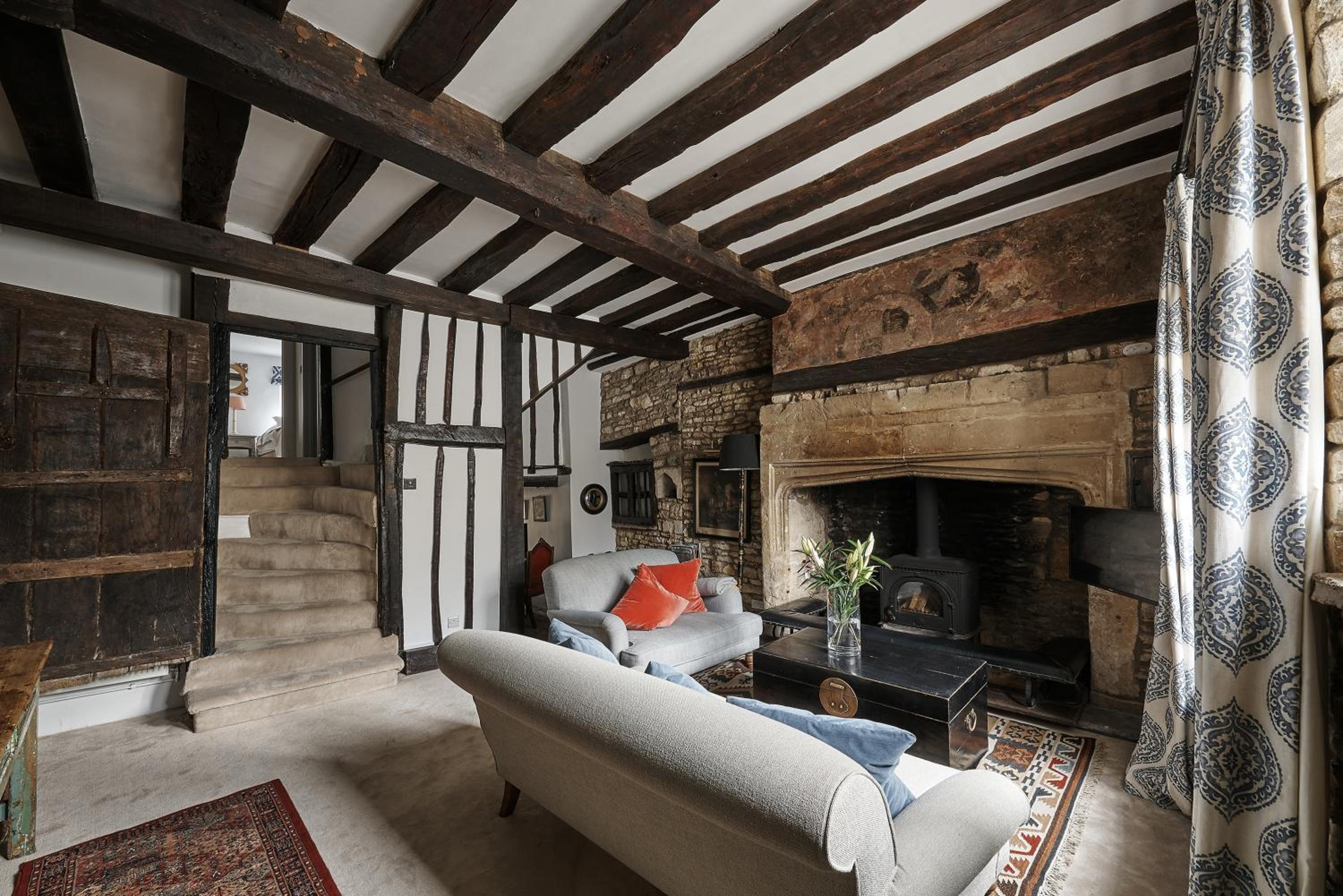 Luxury Cotswolds Cottage optional Hot Tub, Castle Combe view 3
