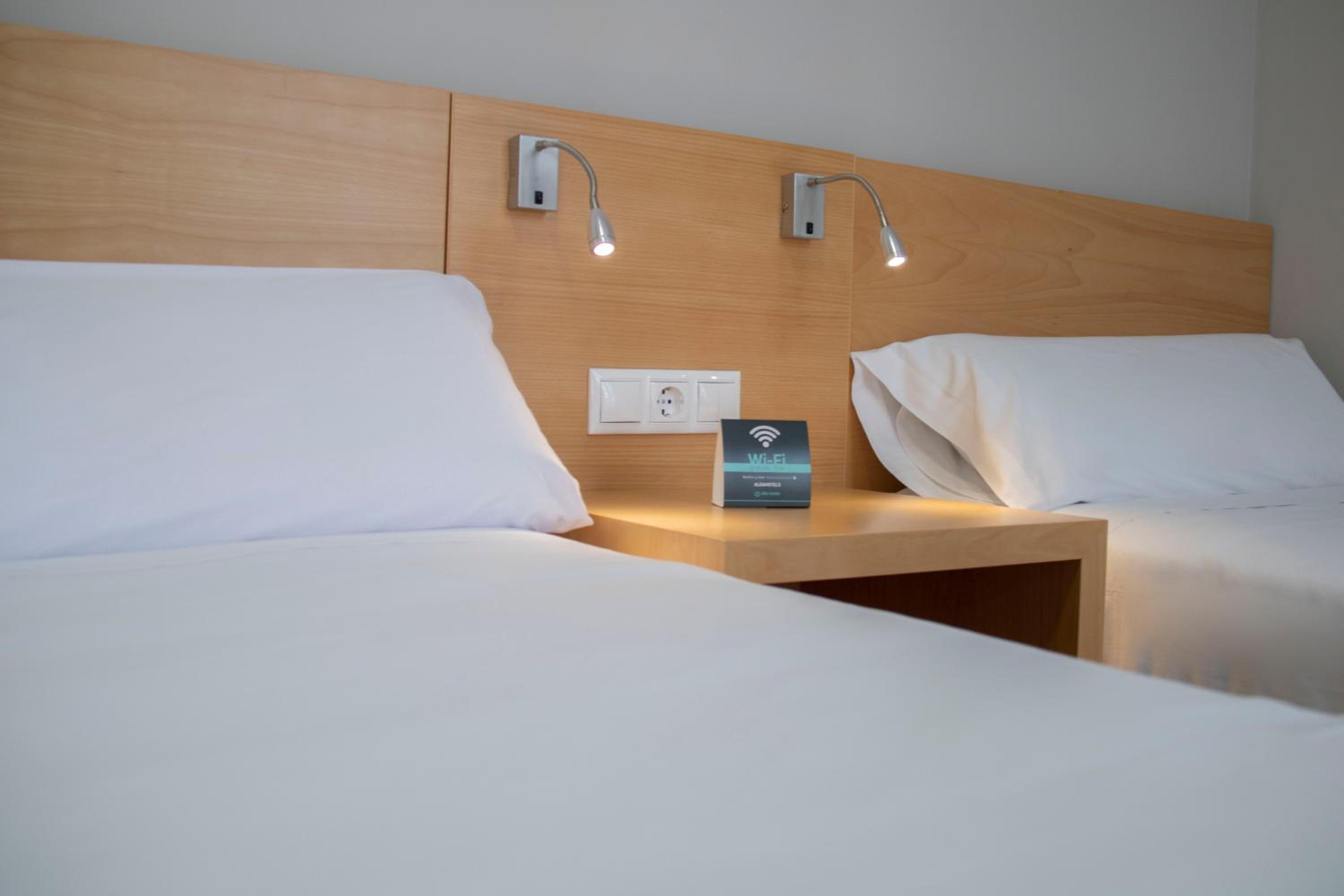 Alda Alborán Rooms
