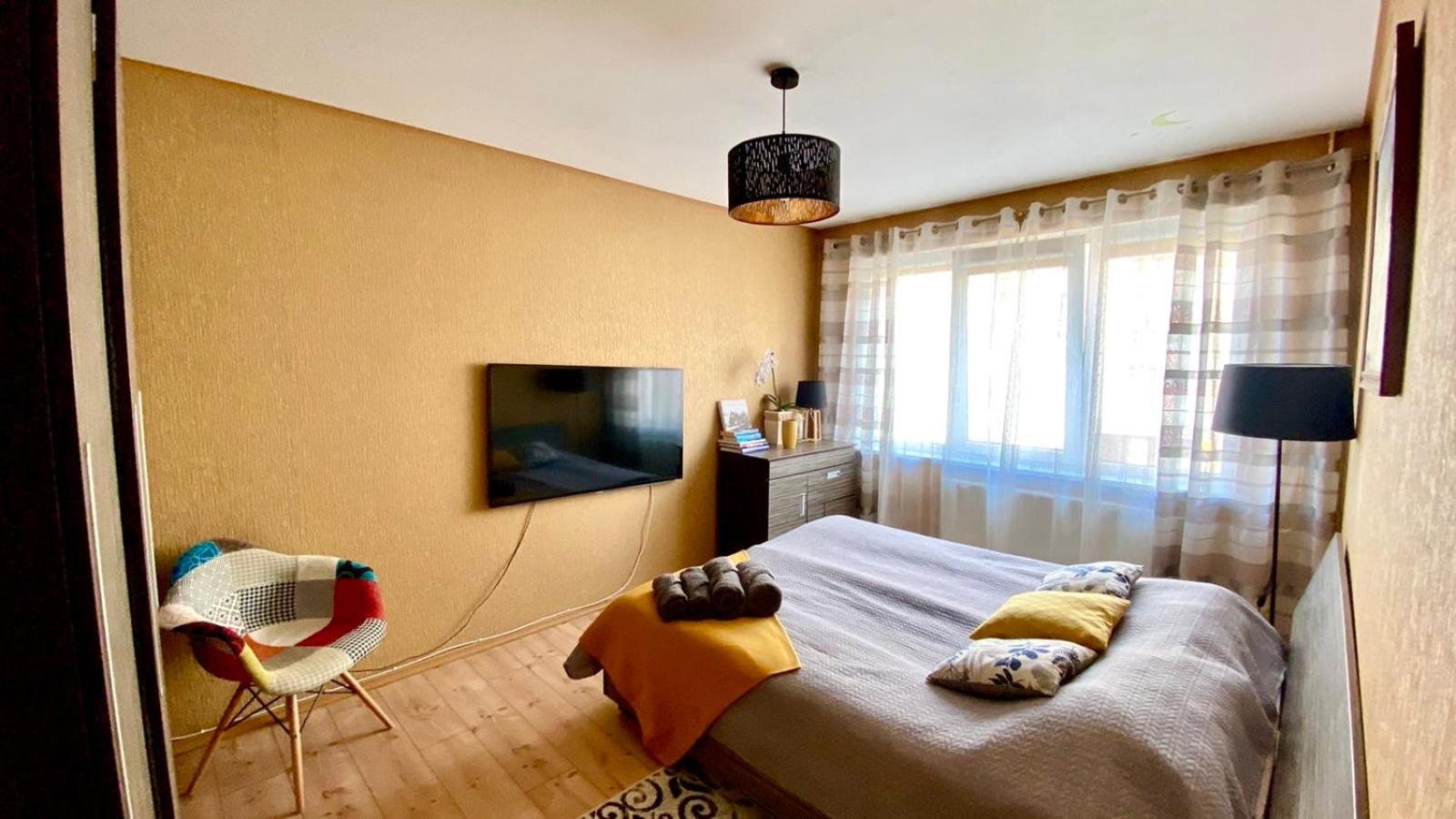 Cozy one bedroom apartment in the city center view 3