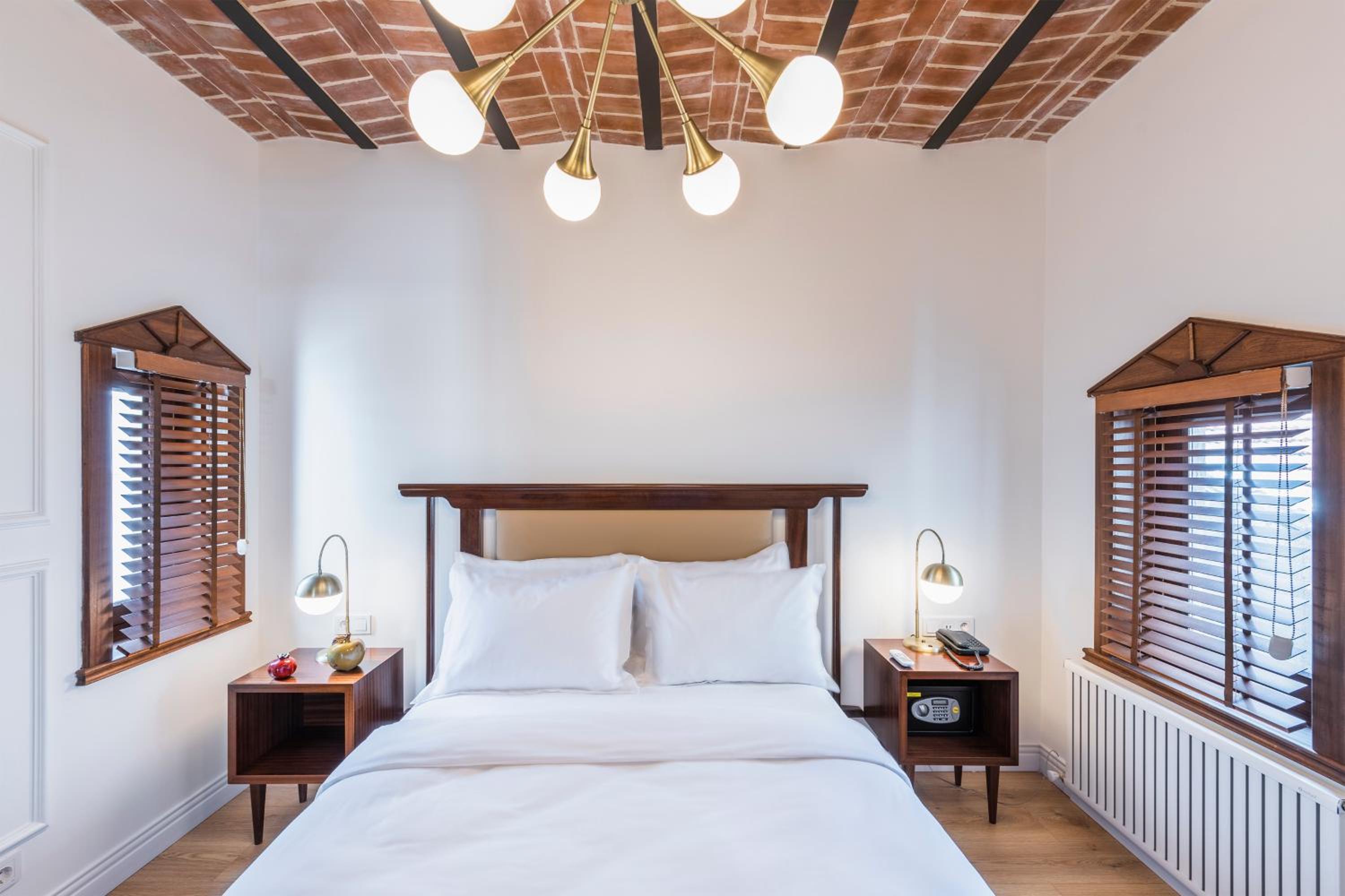 PeraNox Boutique Hotel - Image 14