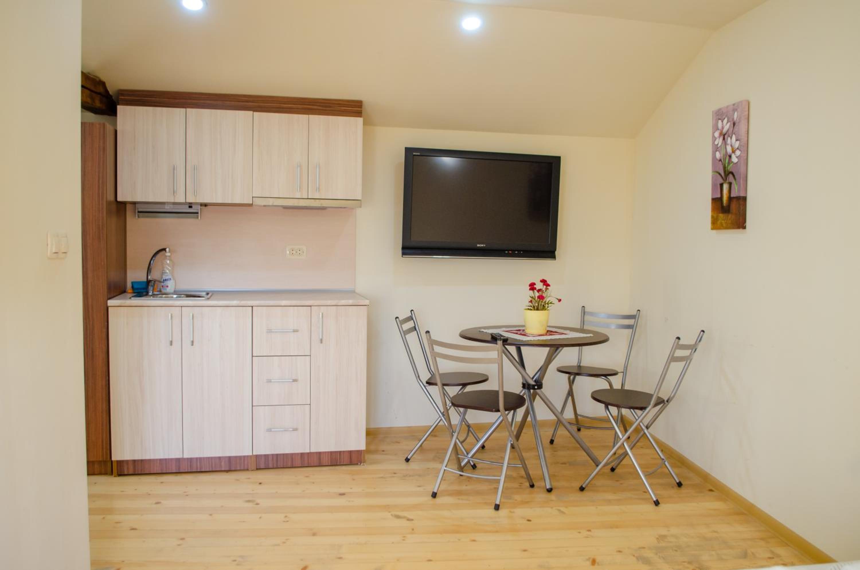 Guest House Vasilena Самостоятелно наемане FREE PARKING