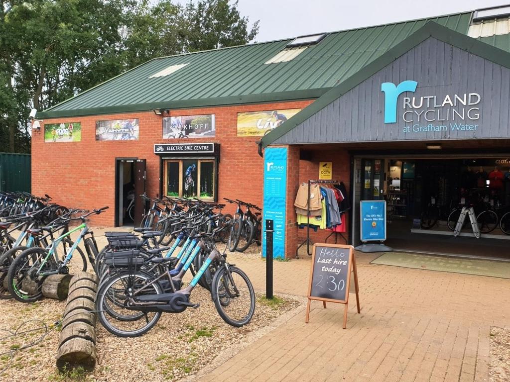 Grafham Water Lodge