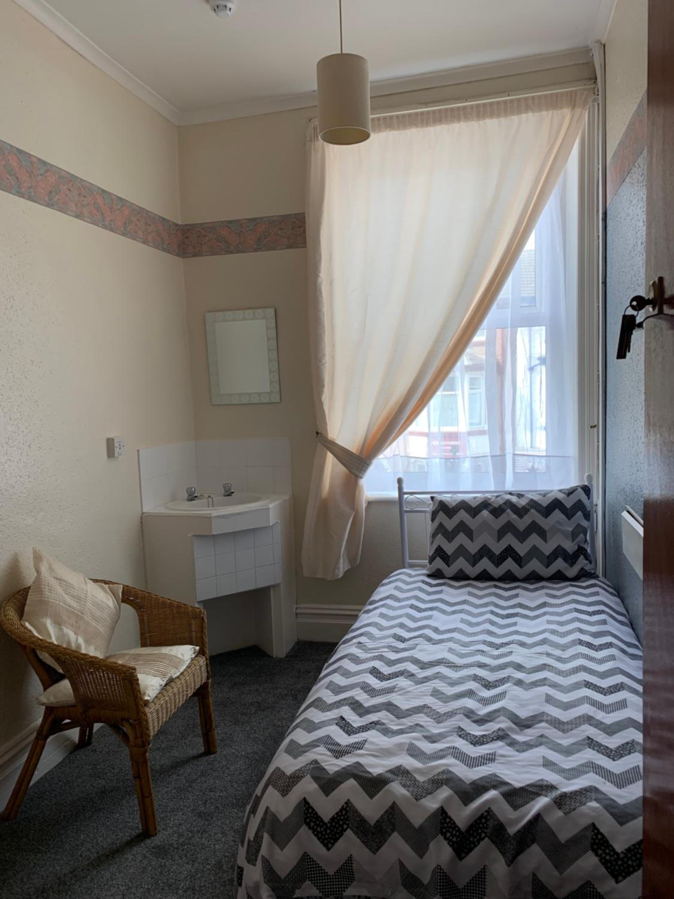 Alondra Hotel