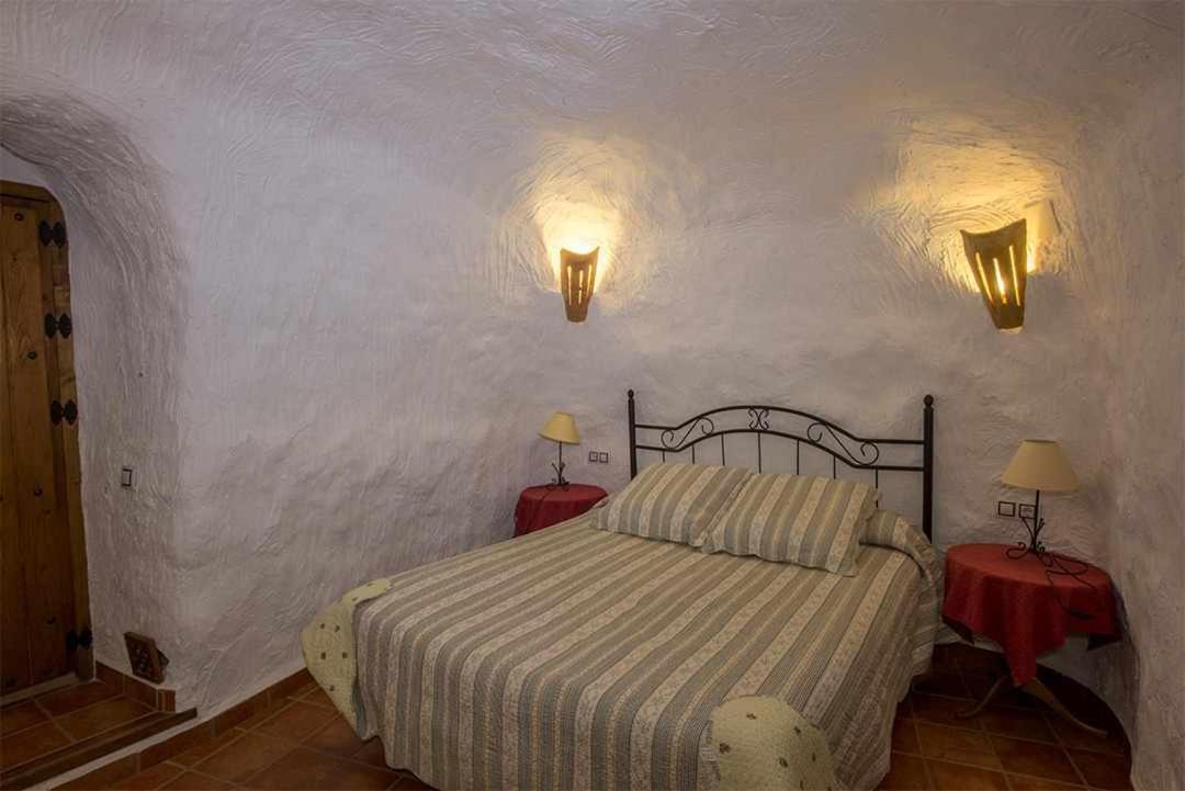 Casas Cueva el Mirador de Galera