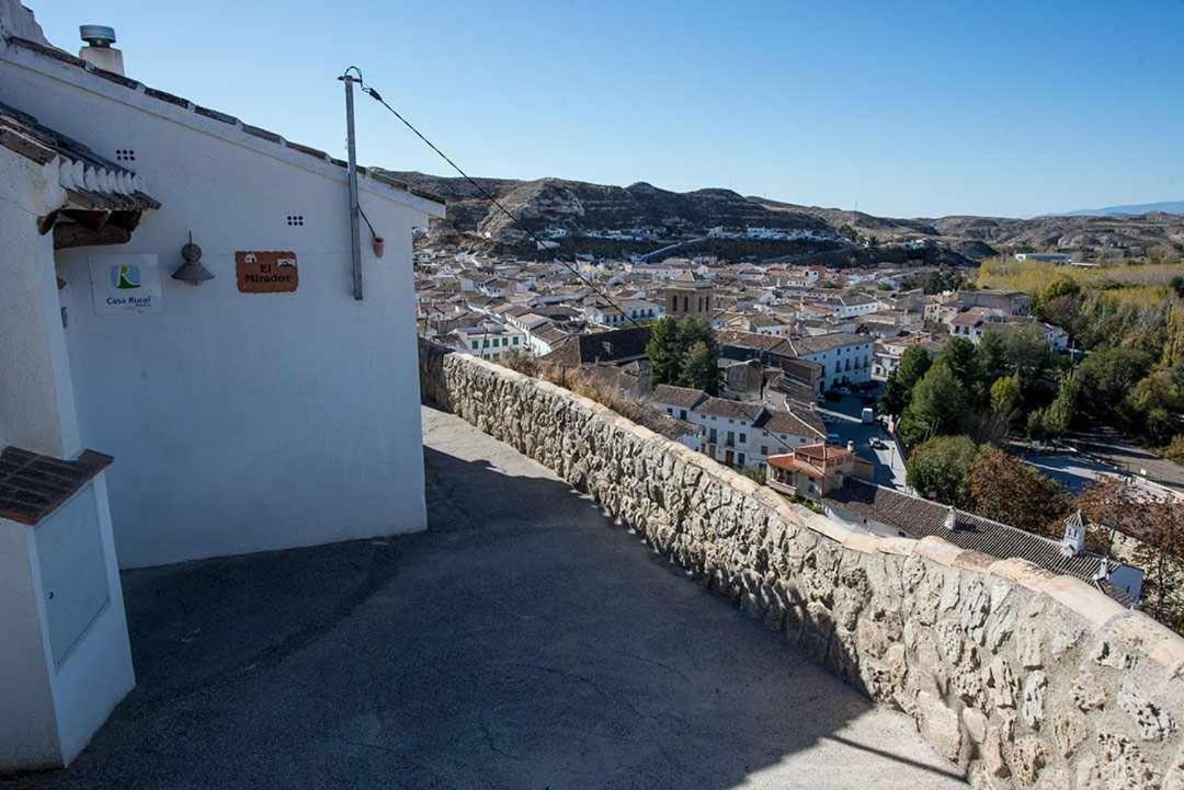 Casas Cueva el Mirador de Galera