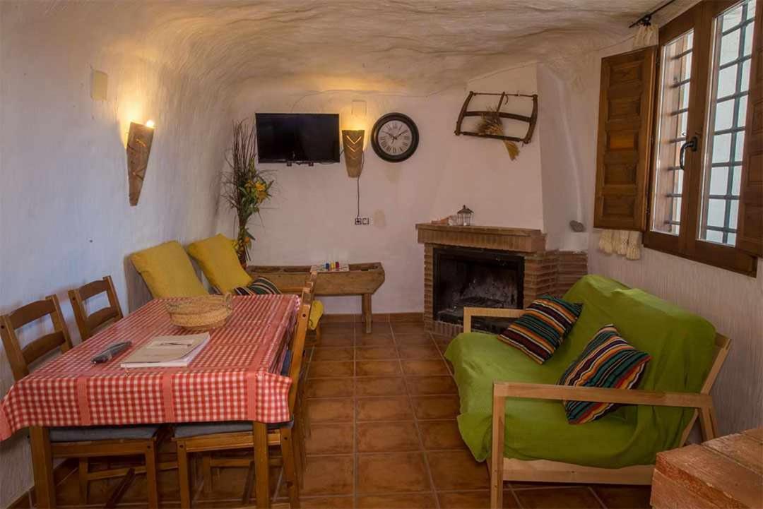 Casas Cueva el Mirador de Galera