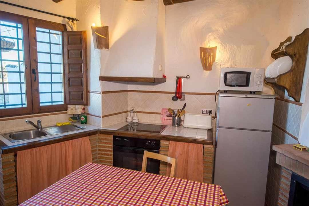 Casas Cueva el Mirador de Galera
