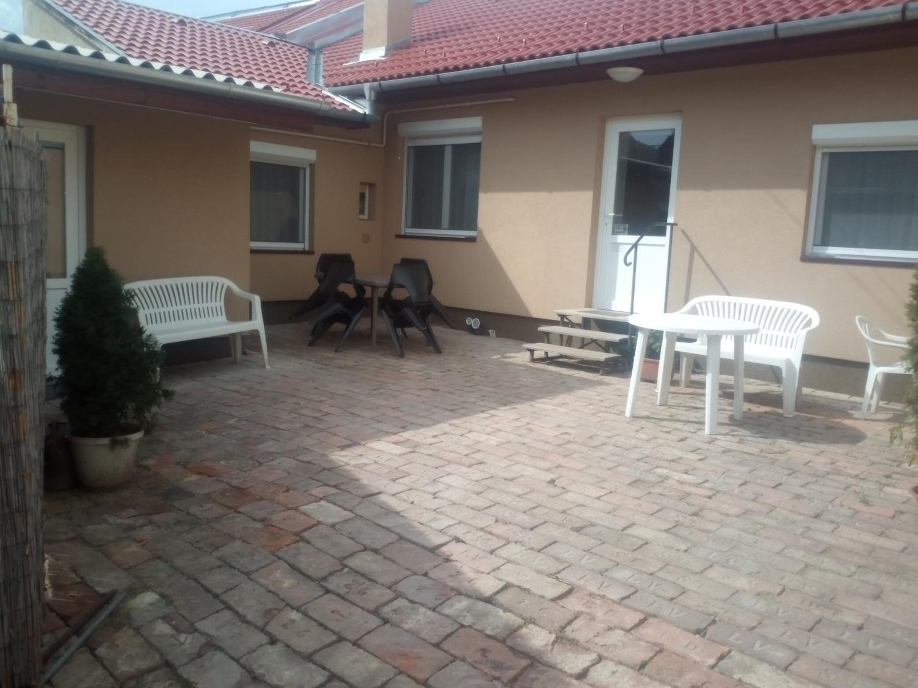 Photo 43