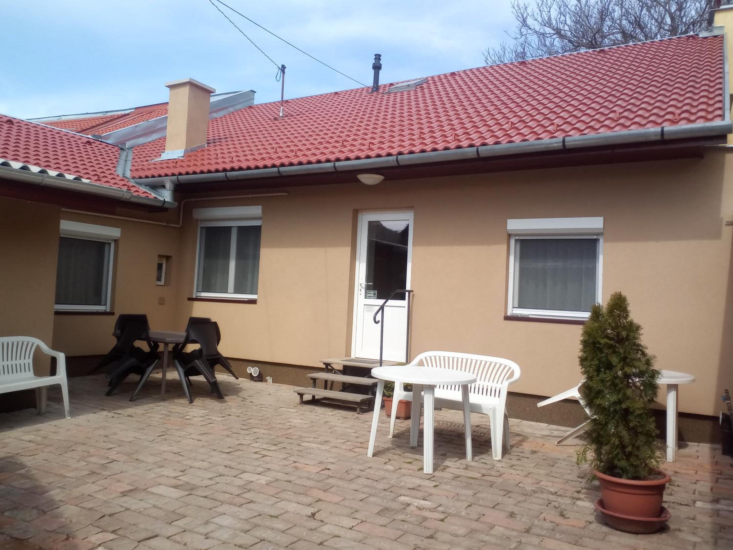 Photo 48