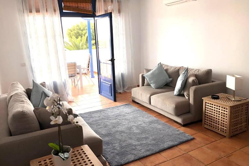 Casa Esperanza, 2 Bedroom Duplex Puerto Calero view 4