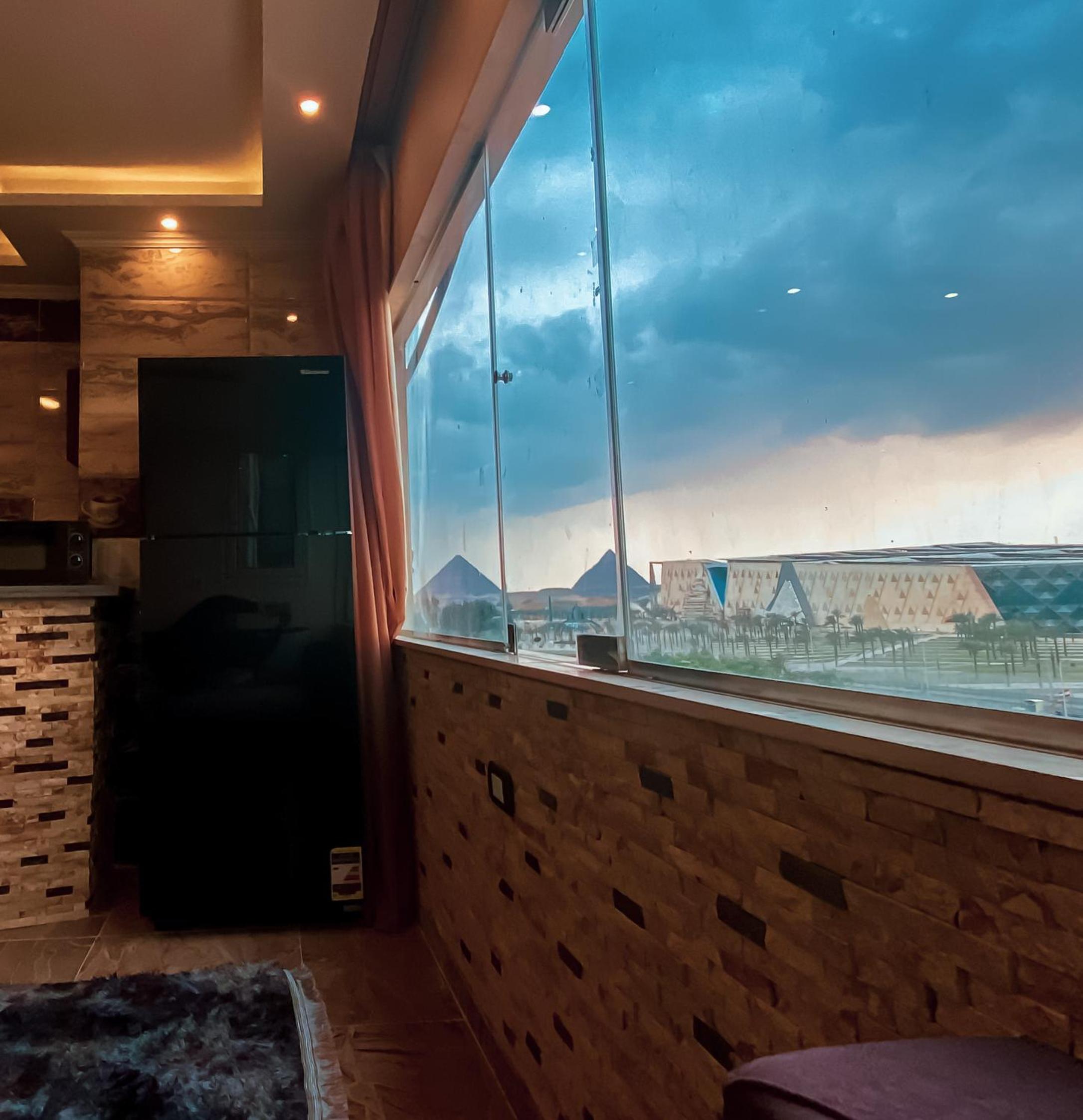 Pyramids Musem Apartment