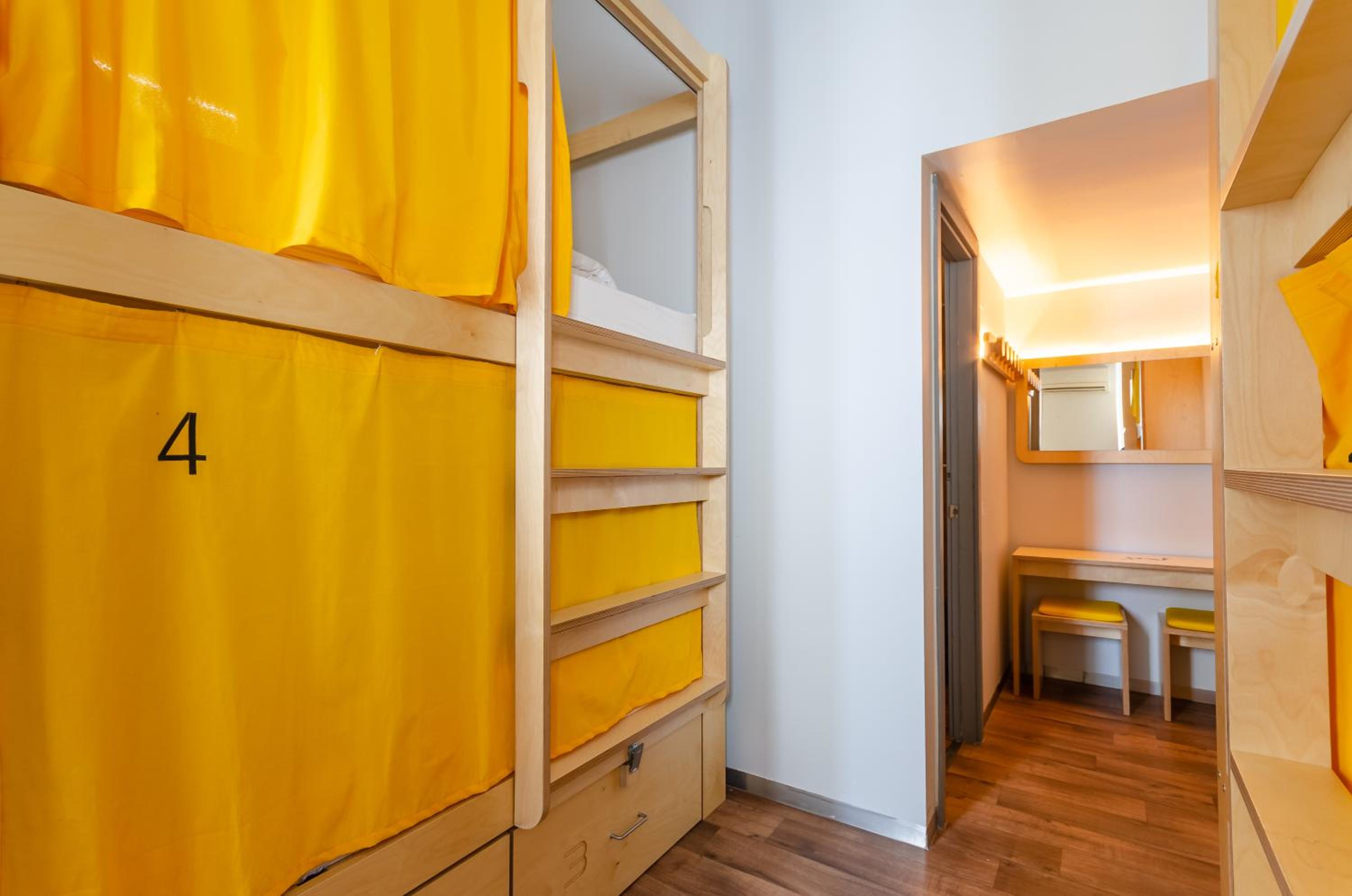 Yes Lisbon Hostel
