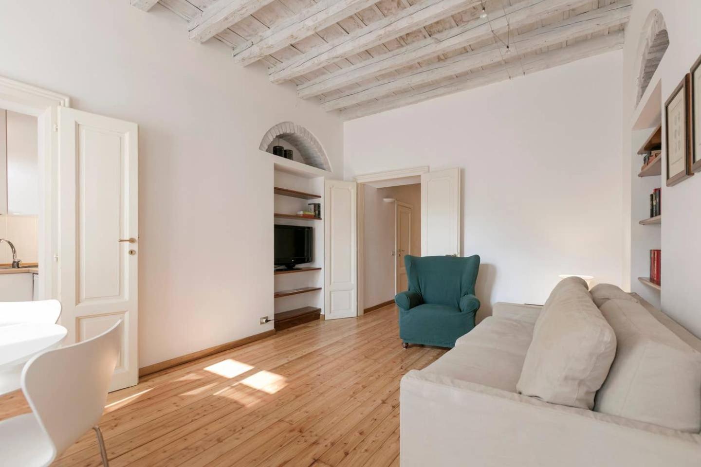 Easylife - Milano - Naviglio 46 P1 - Porta Genova
