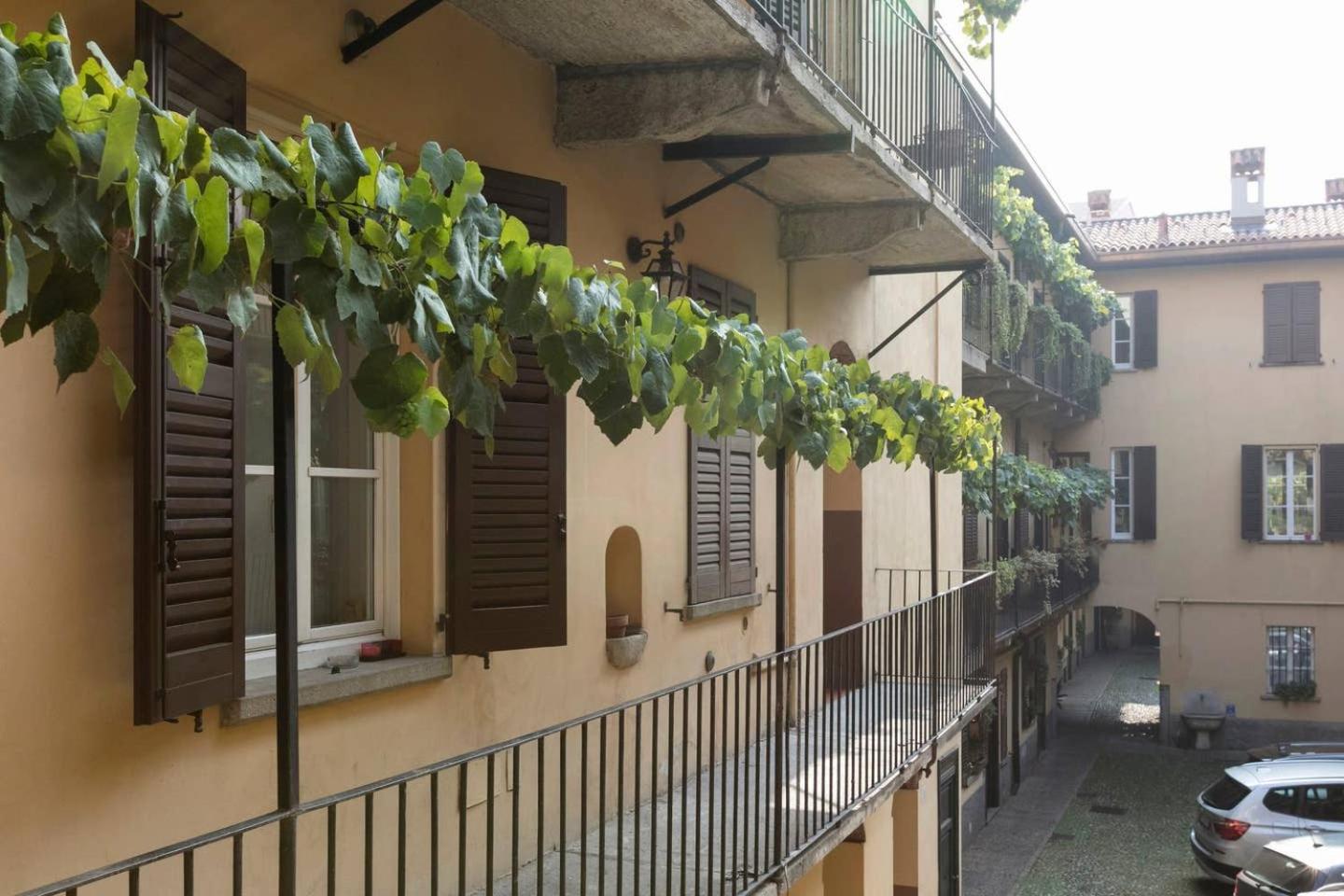 Easylife - Milano - Naviglio 46 P1 - Porta Genova