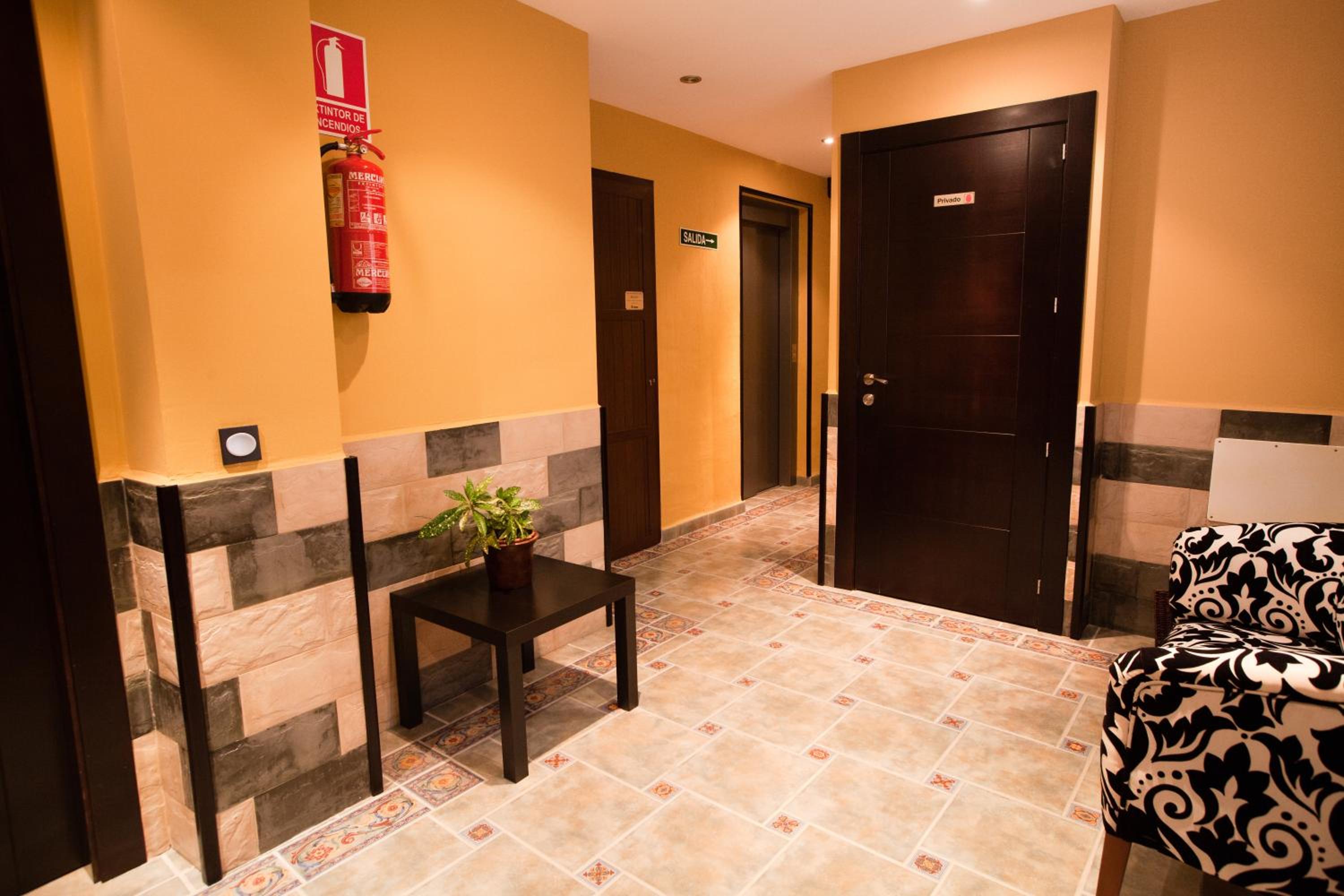 Apartahotel Al Alba photo 3
