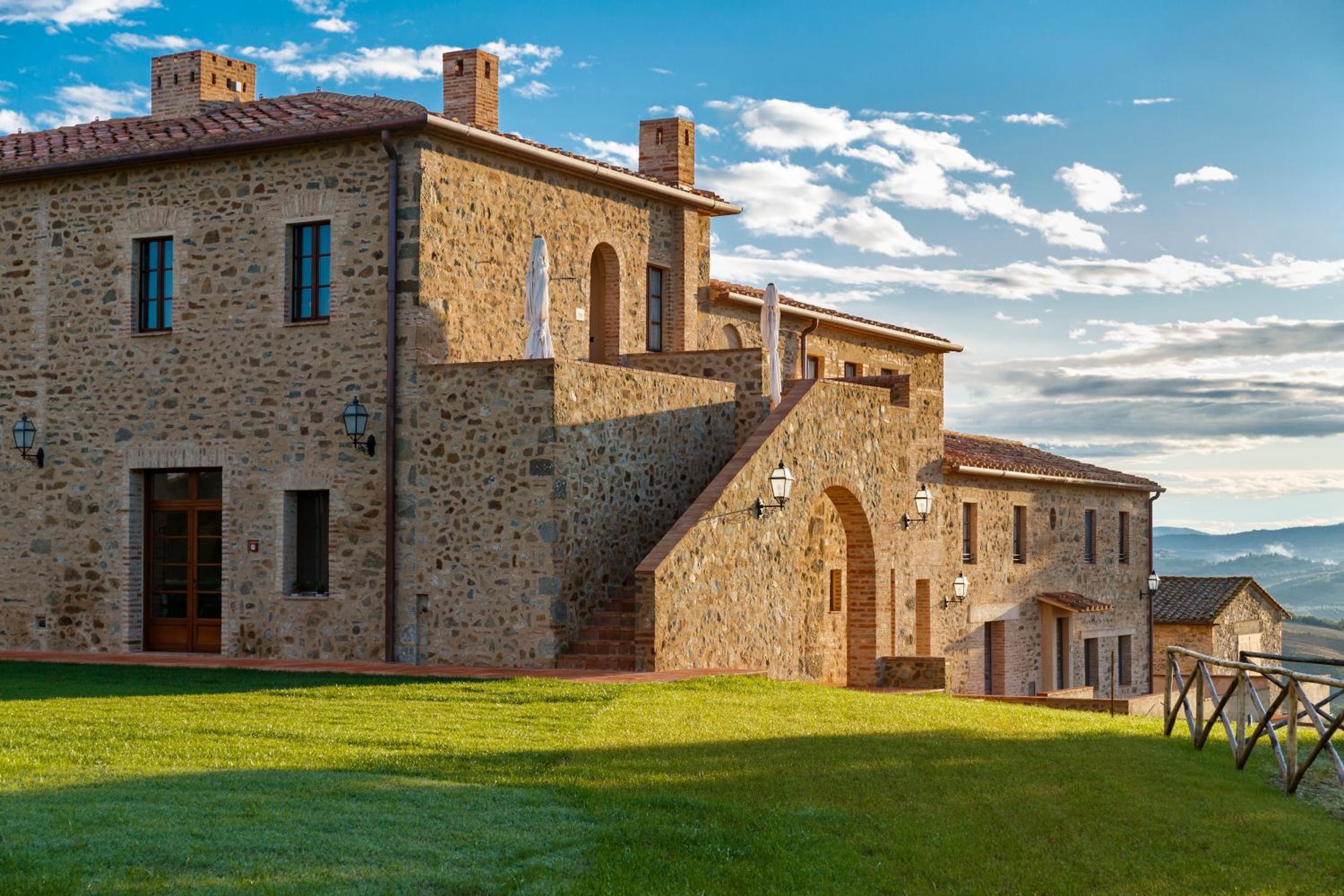Wine Relais In Montecucco - ColleMassari Hospitality