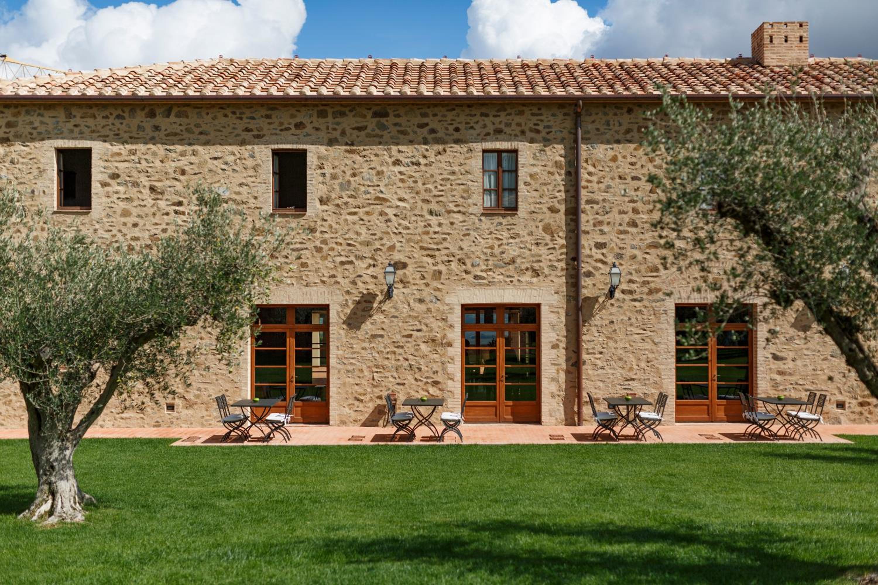Wine Relais In Montecucco - ColleMassari Hospitality