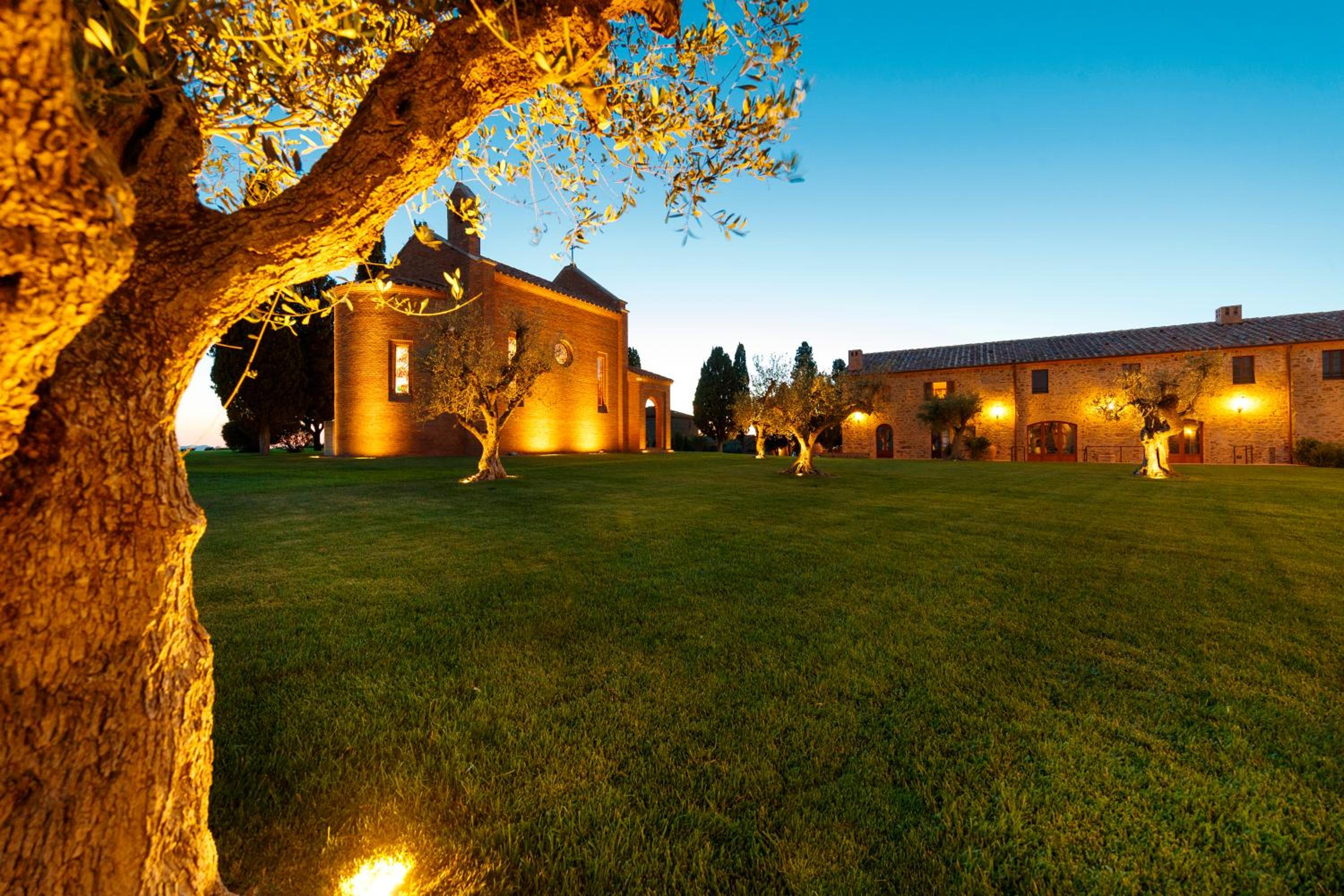 Wine Relais In Montecucco - ColleMassari Hospitality