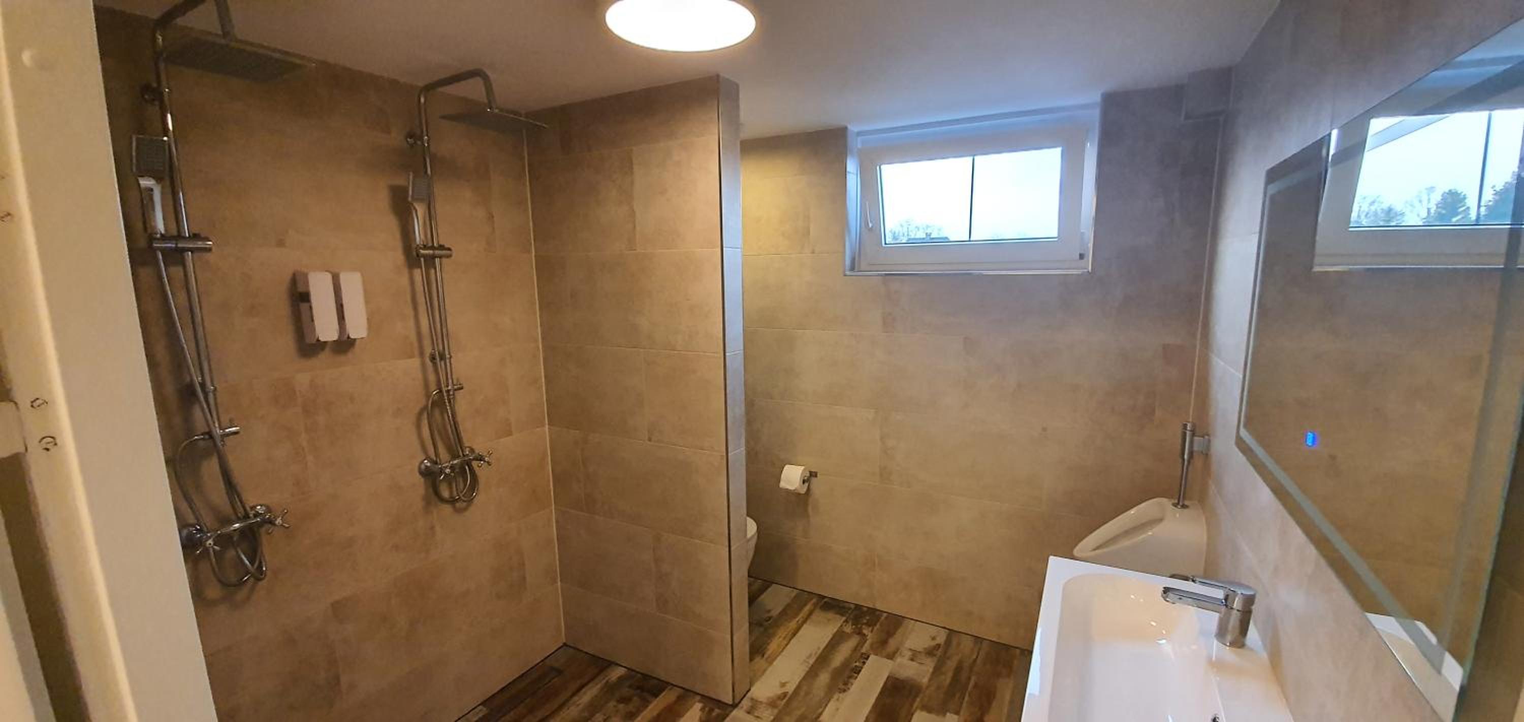 Bed & Budget Mackenzieplaats view 5