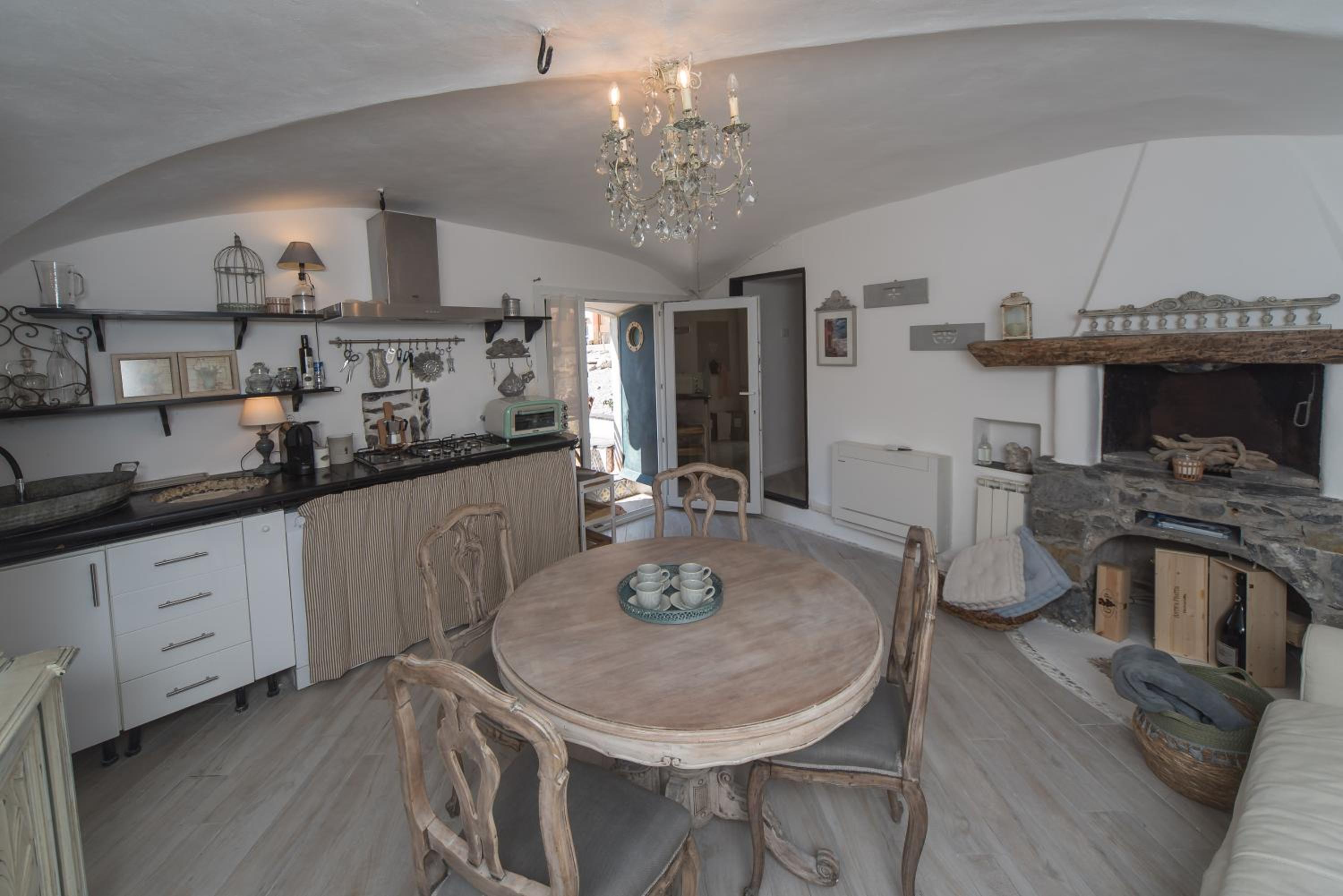 Salsedine Relais en Genova — kitchen