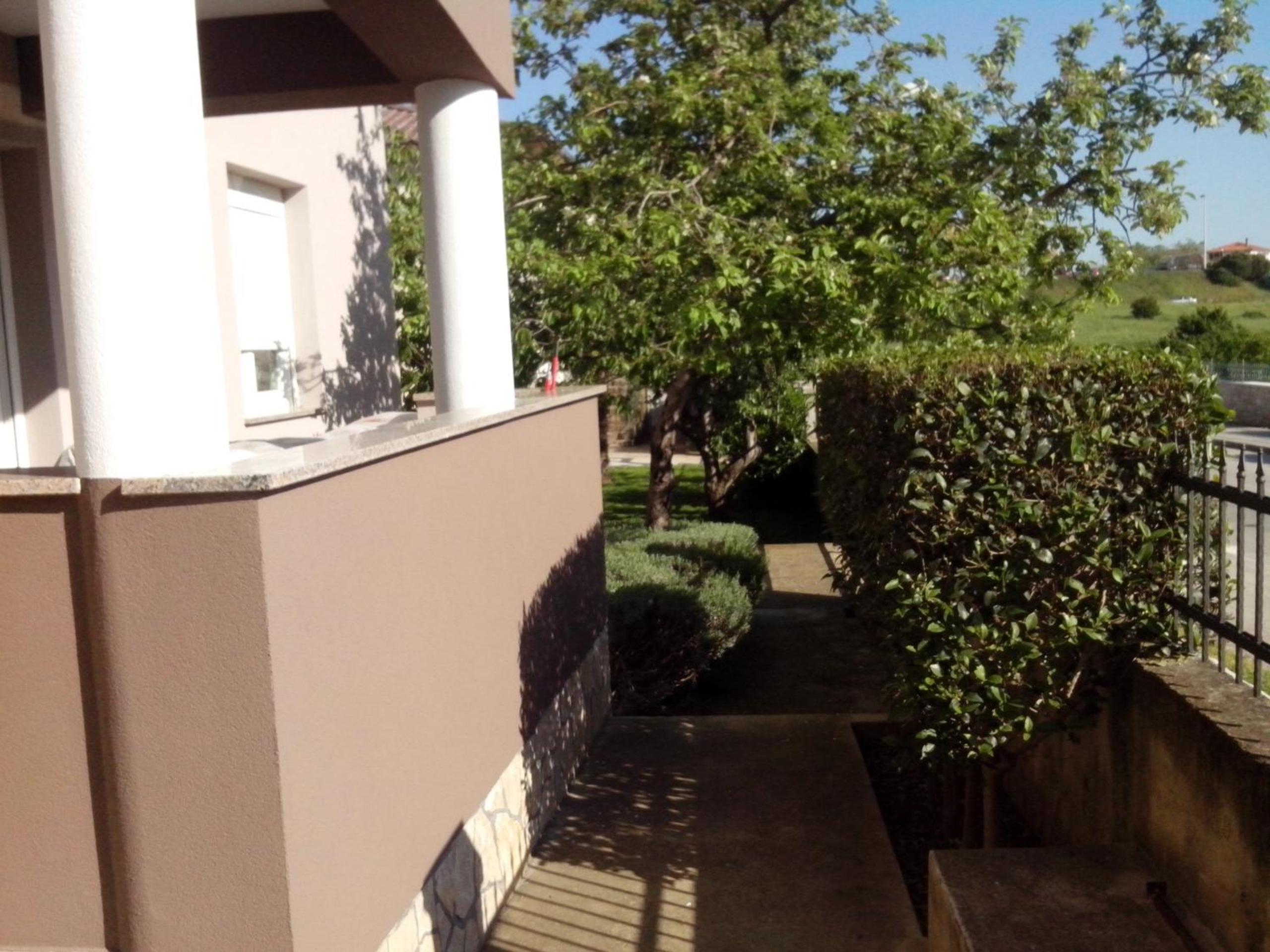 Photo 24