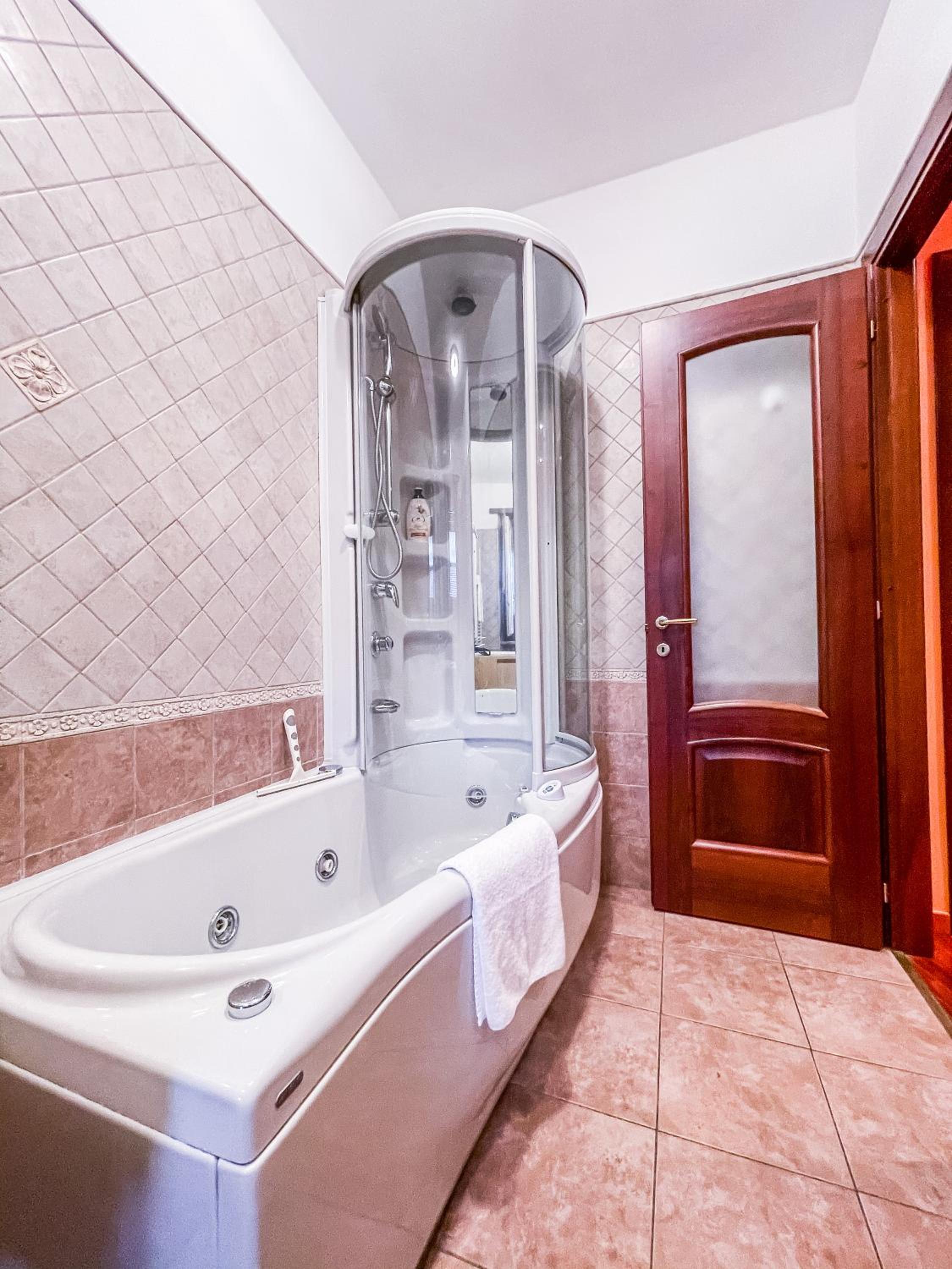 MYHOUSE INN RACCONIGI - Affitti Brevi Italia photo 5