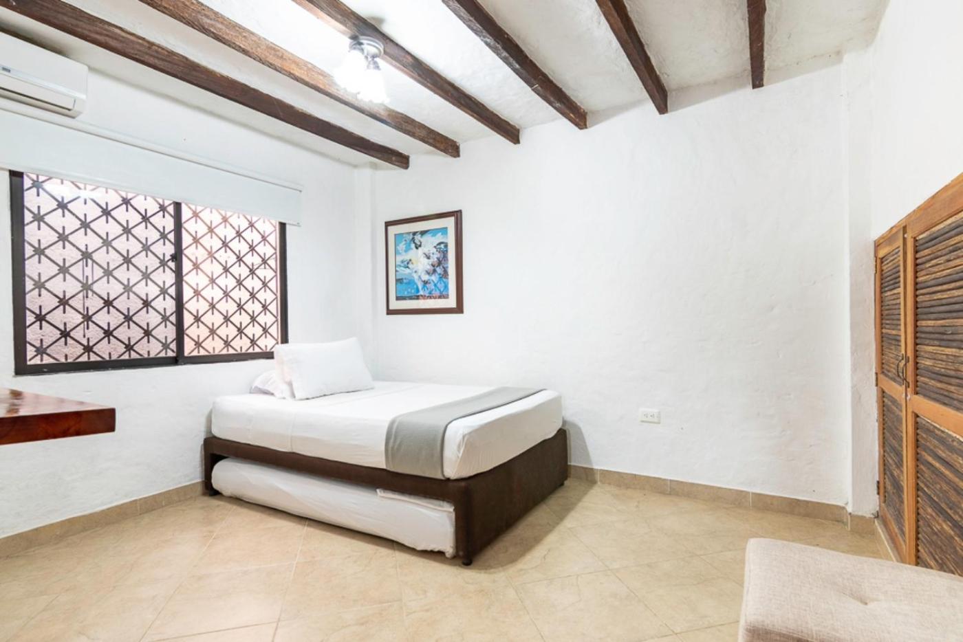 CABAÑAS LA DORADA
