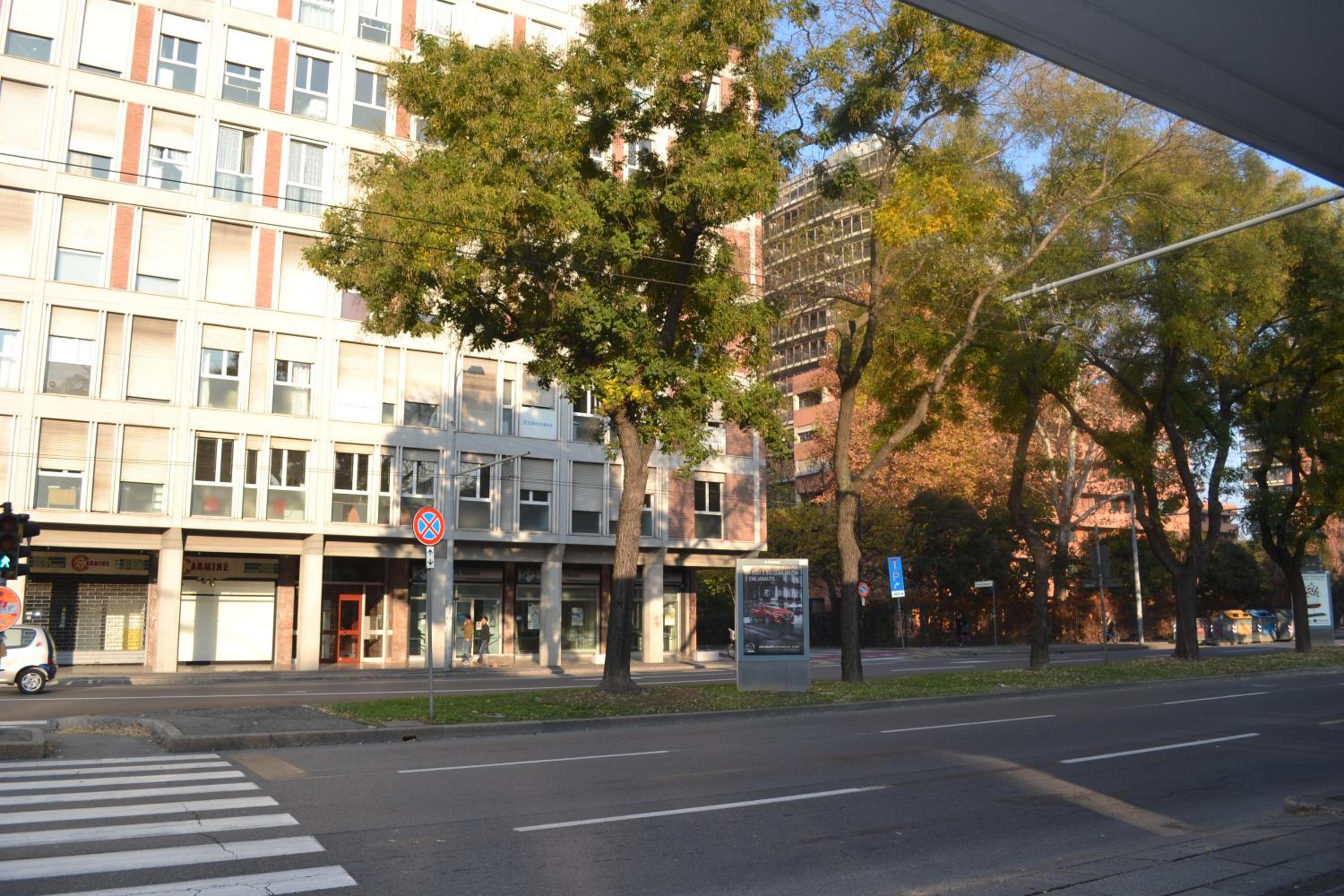 Hotel 4 Star Bologna Train Station - Self Check-In