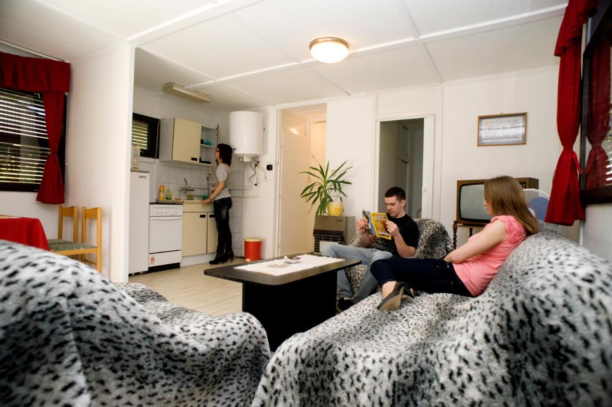 Marianna Apartmanház view 4