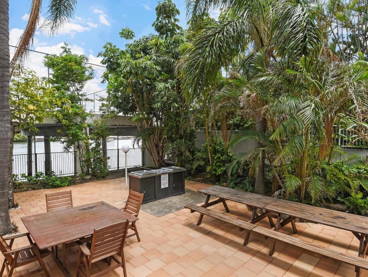 Relax with Beach & River views in 3br apt w/ pool view 5