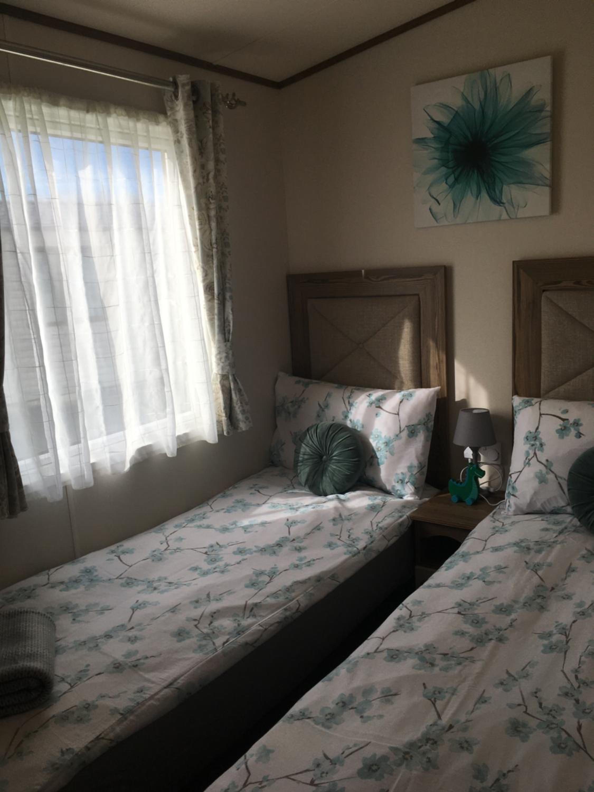 BRANWOOD Luxury Caravan Holidays Newquay view 5