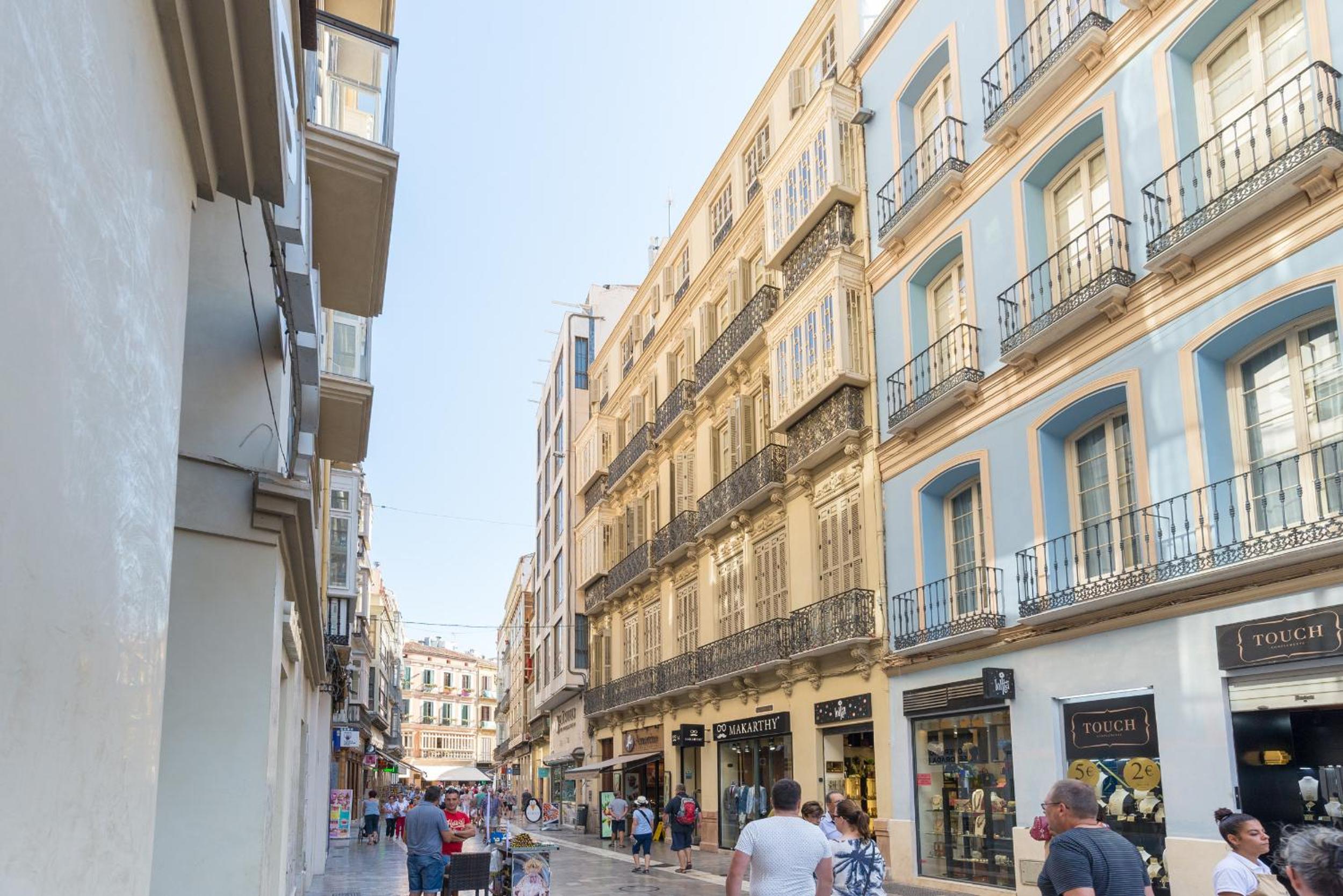 Urbe10 Plaza de la Constitucion 1 Bedroom Apartment