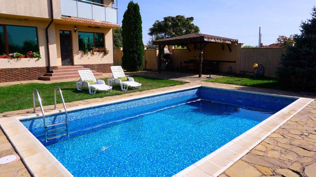 Villa Vania view 3