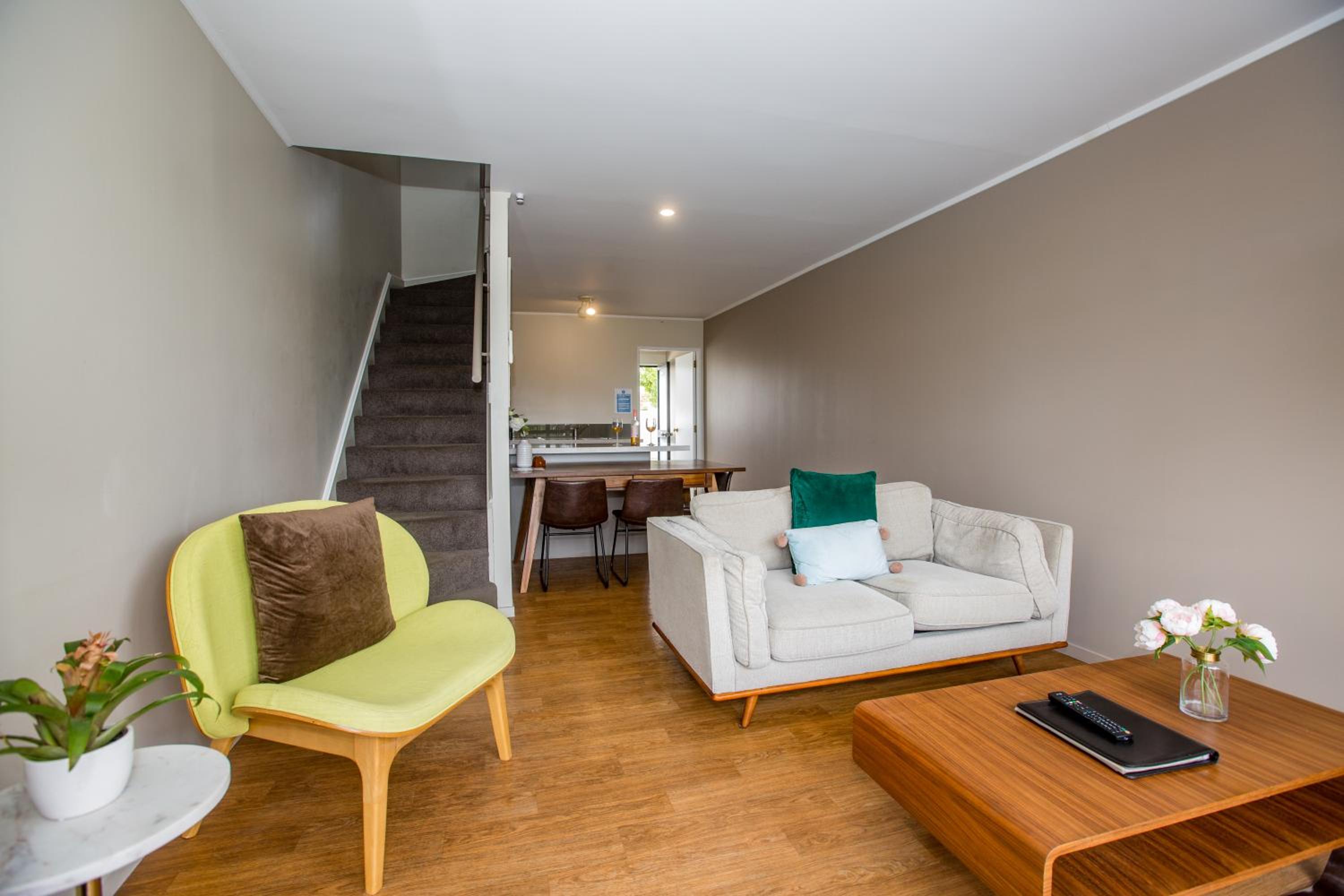 Le Chalet Suisse Motel Taupo — photo 24