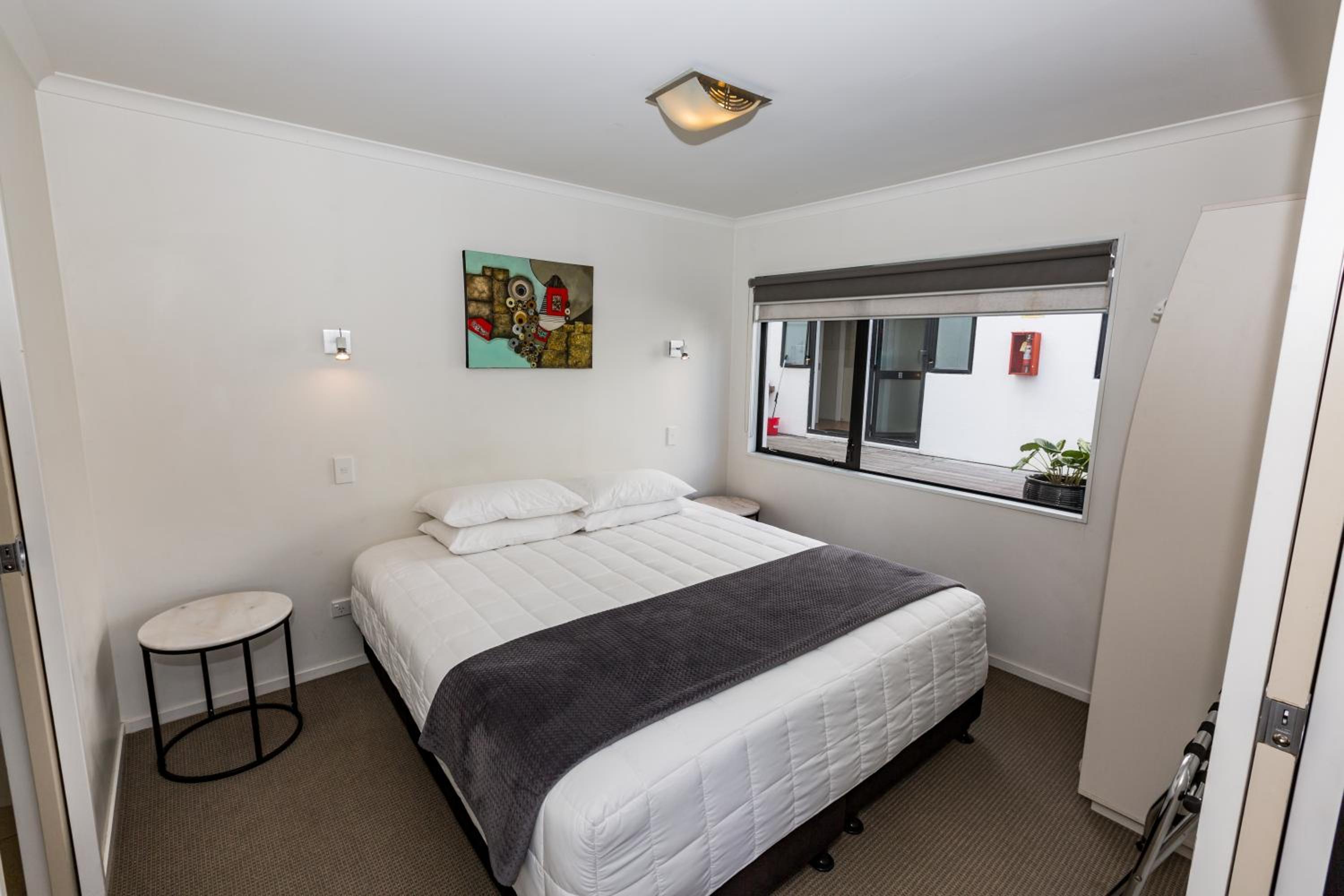 Le Chalet Suisse Motel Taupo — photo 56