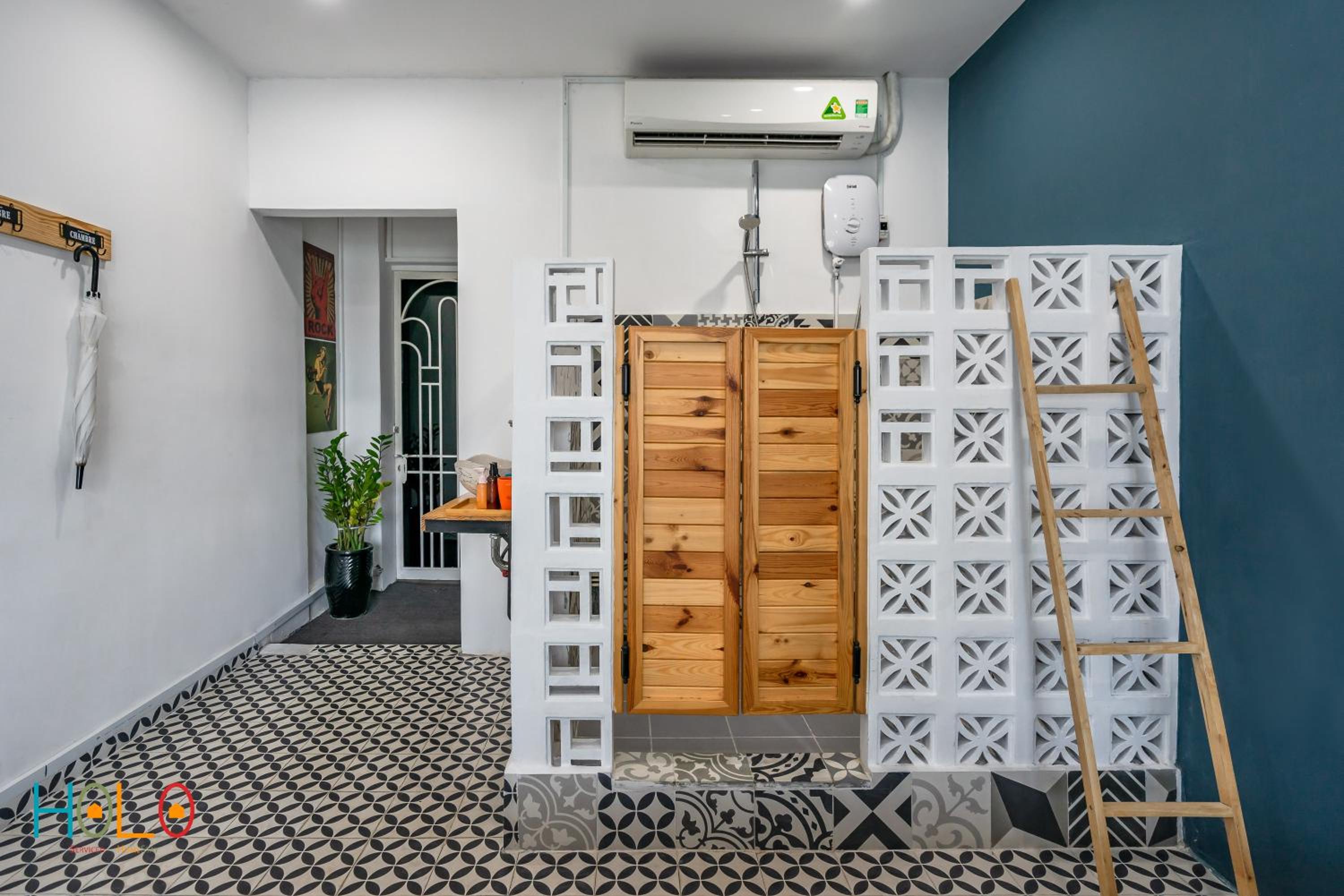 HoLo Fairy House Saigon - Serviced Homestay