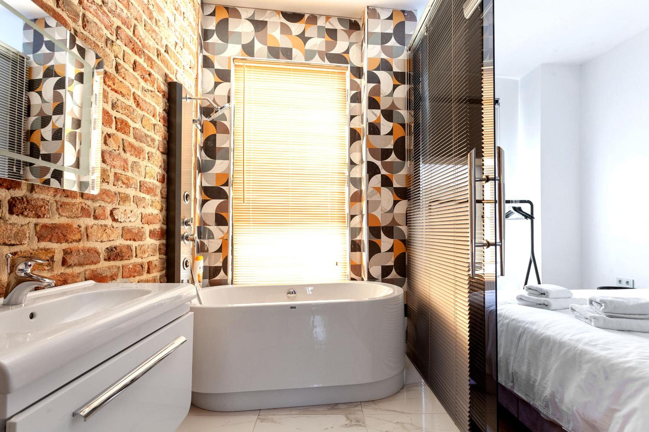 Origine RentalS Galata Tower