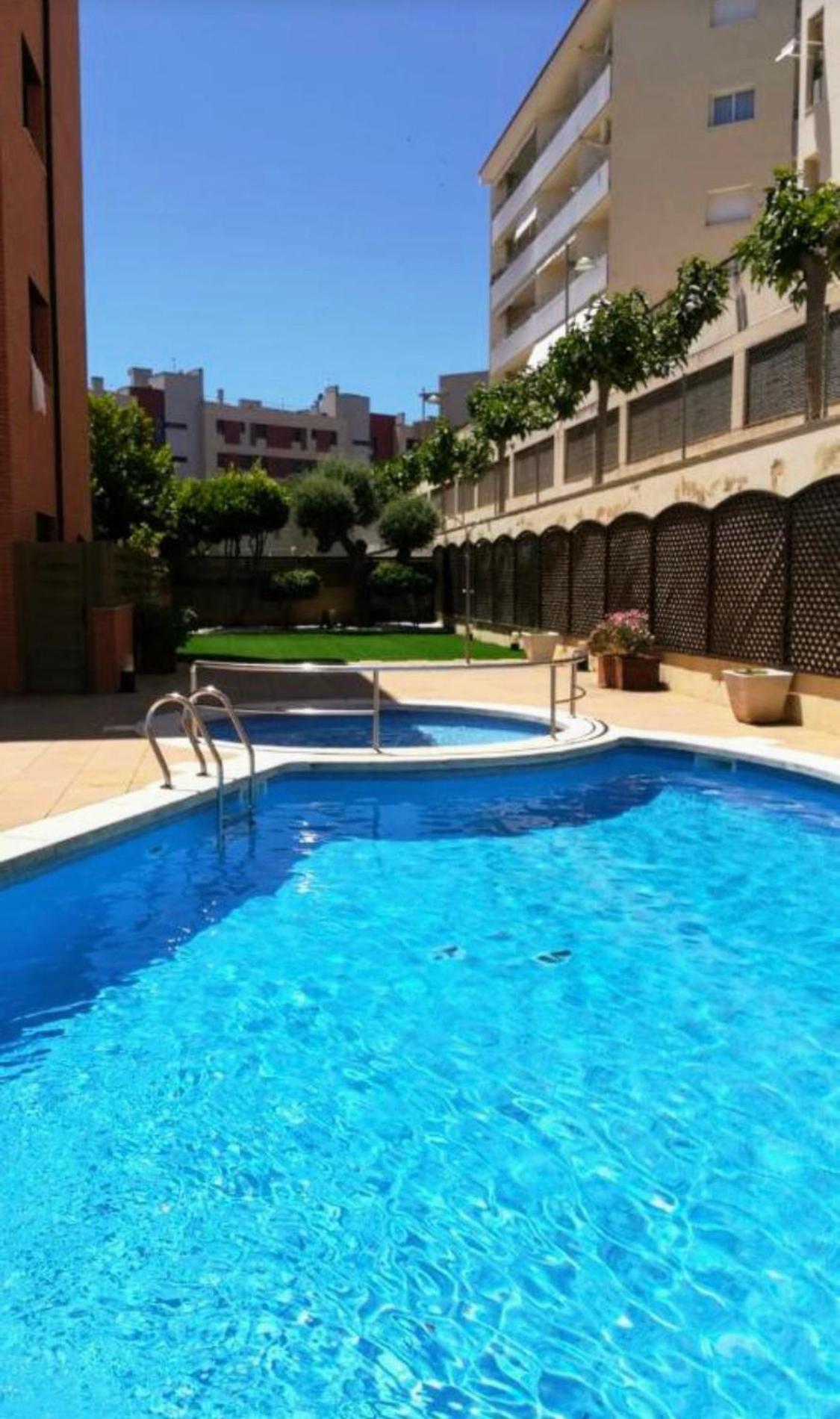 FENALS BEACH&CHIC, Boutique Apartament, free parking, full equipped near the beach photo 2