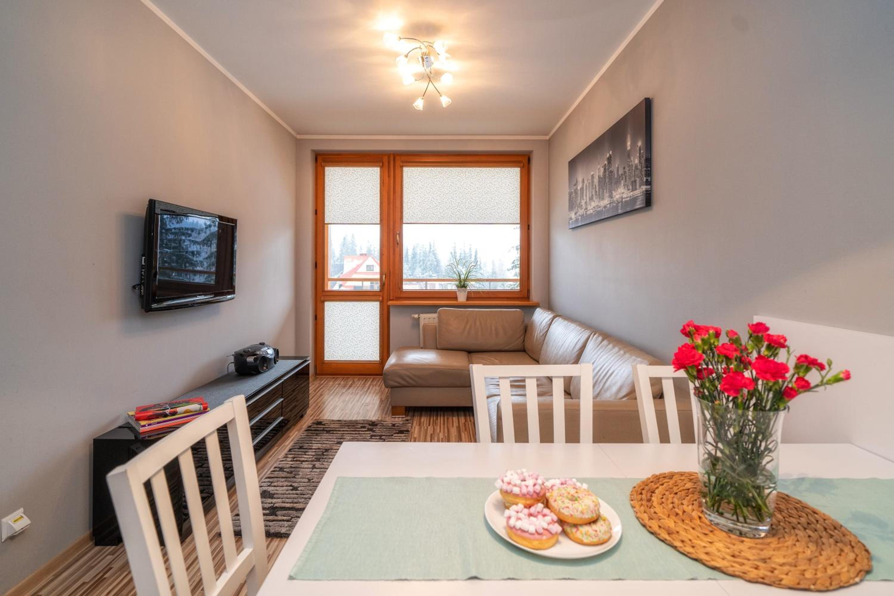 VivaApart Rodzinne apartamenty z basenem i widokiem na Giewont