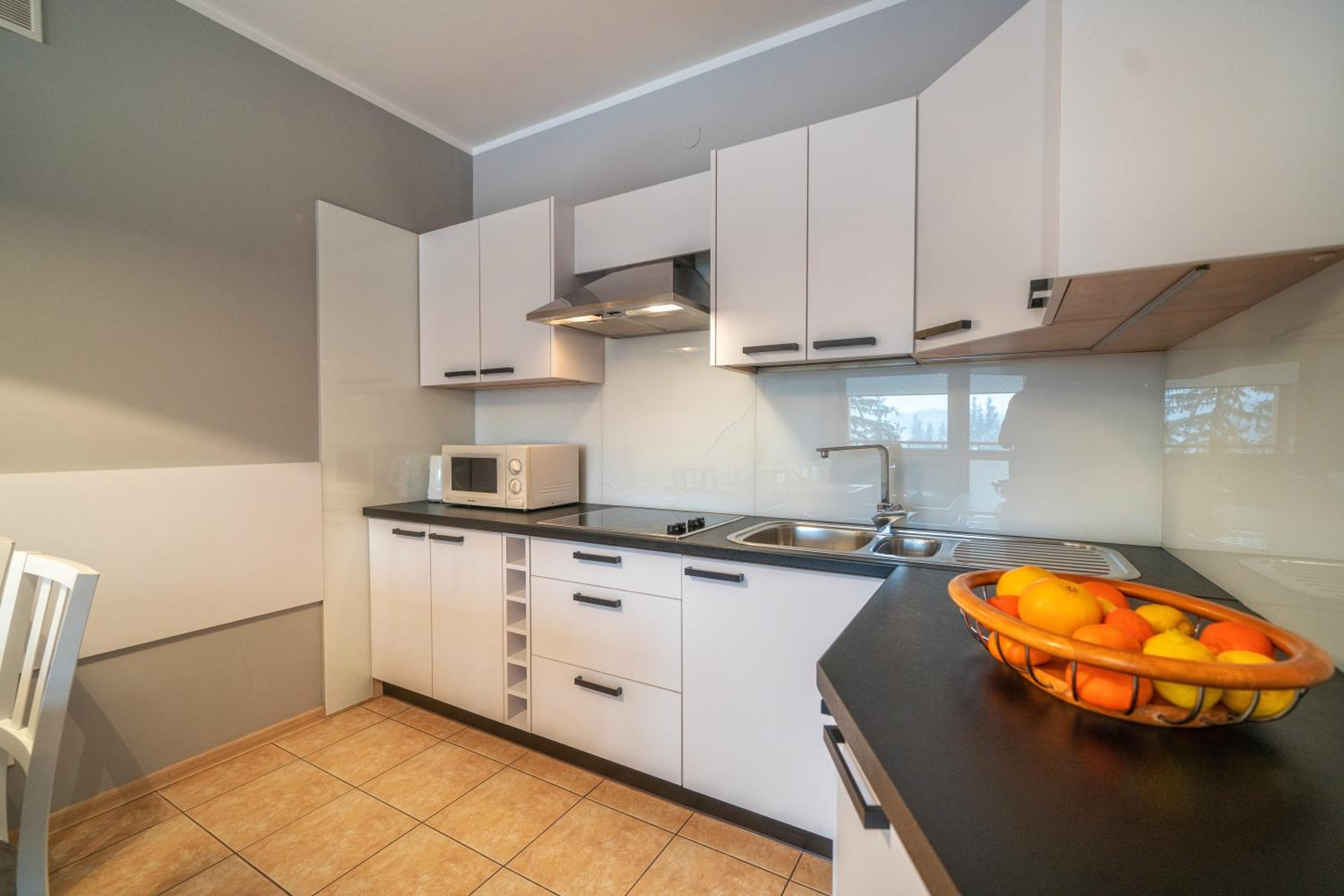 VivaApart Rodzinne apartamenty z basenem i widokiem na Giewont
