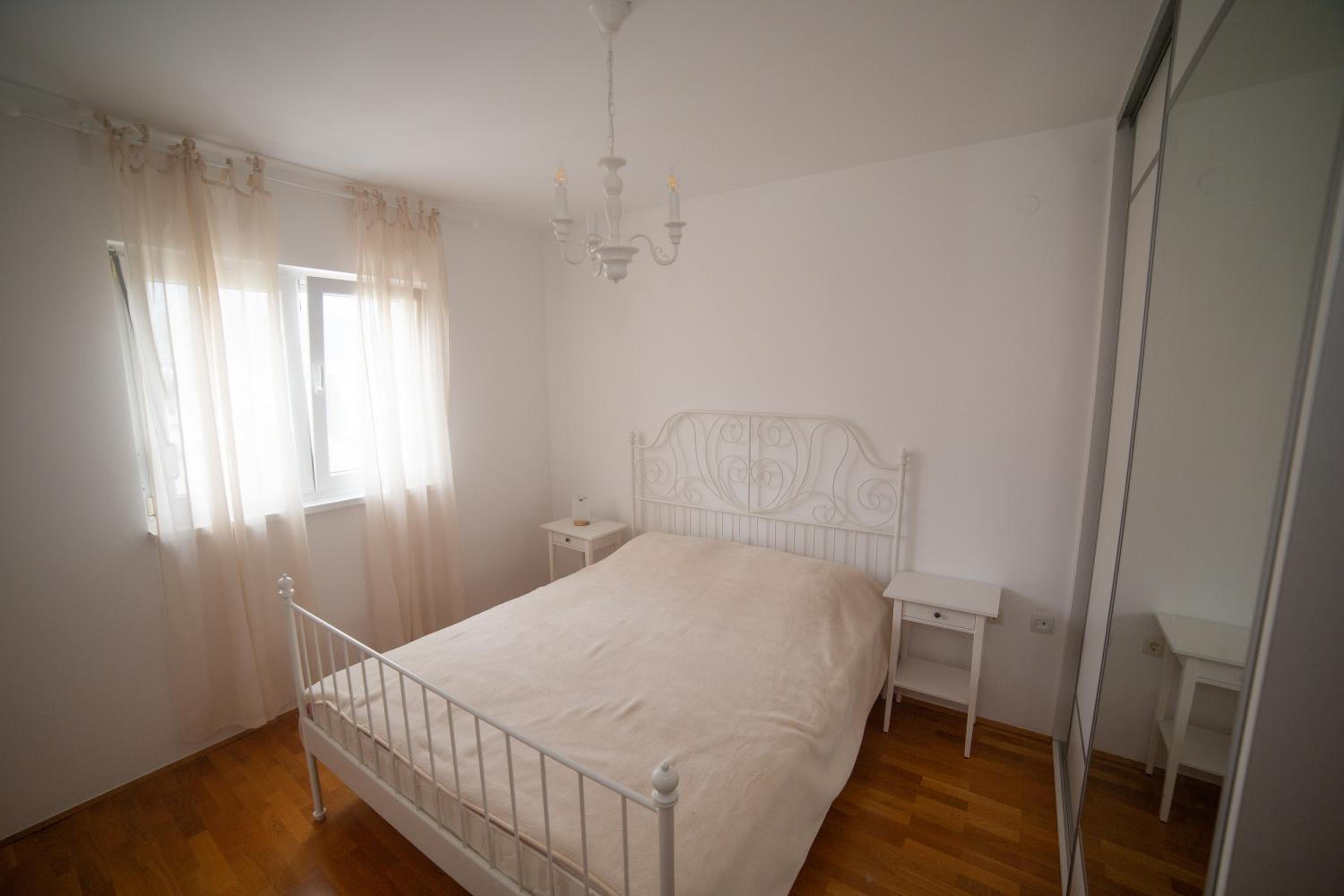 Apartment Plamenatz view 3