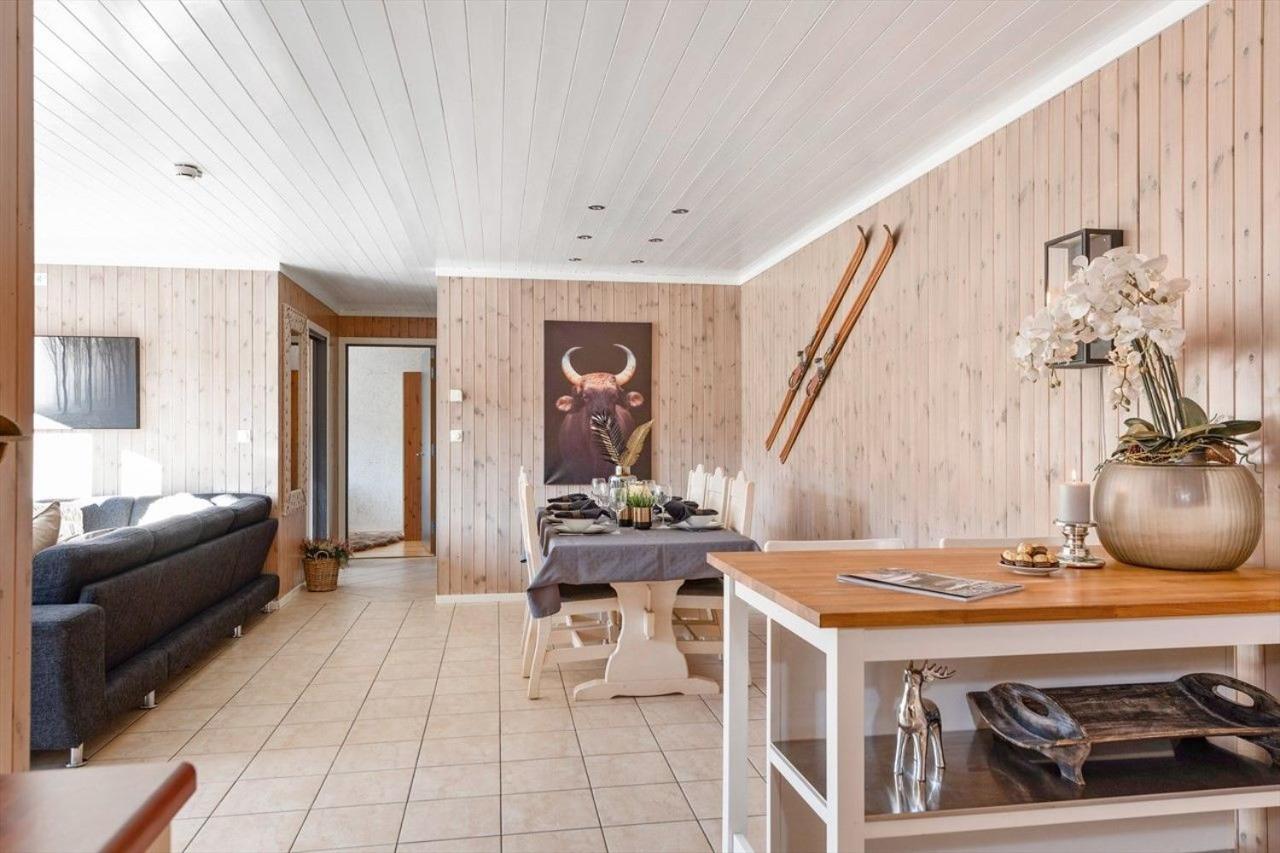 In the middle of Trysilfjellet - Welcome Center - Apartment with 3 bedrooms - By bike arena and ski lift view 3