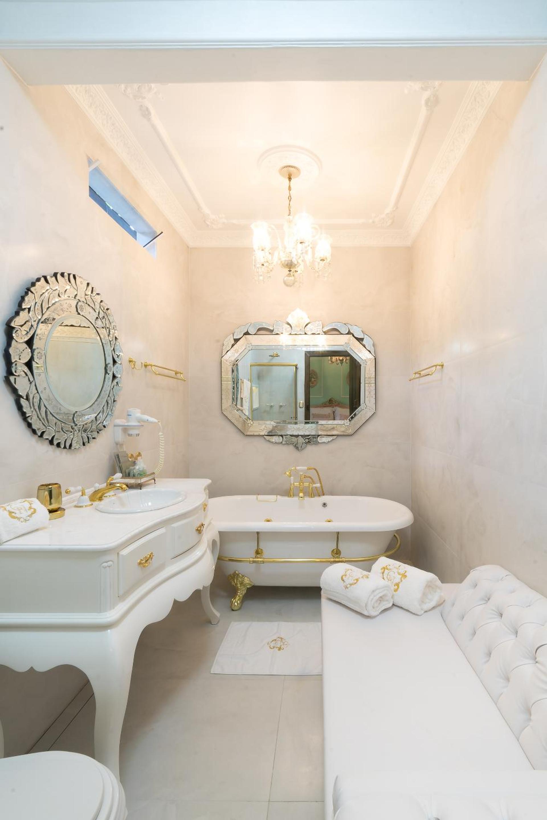 Casa Nostra Boutique Hotel