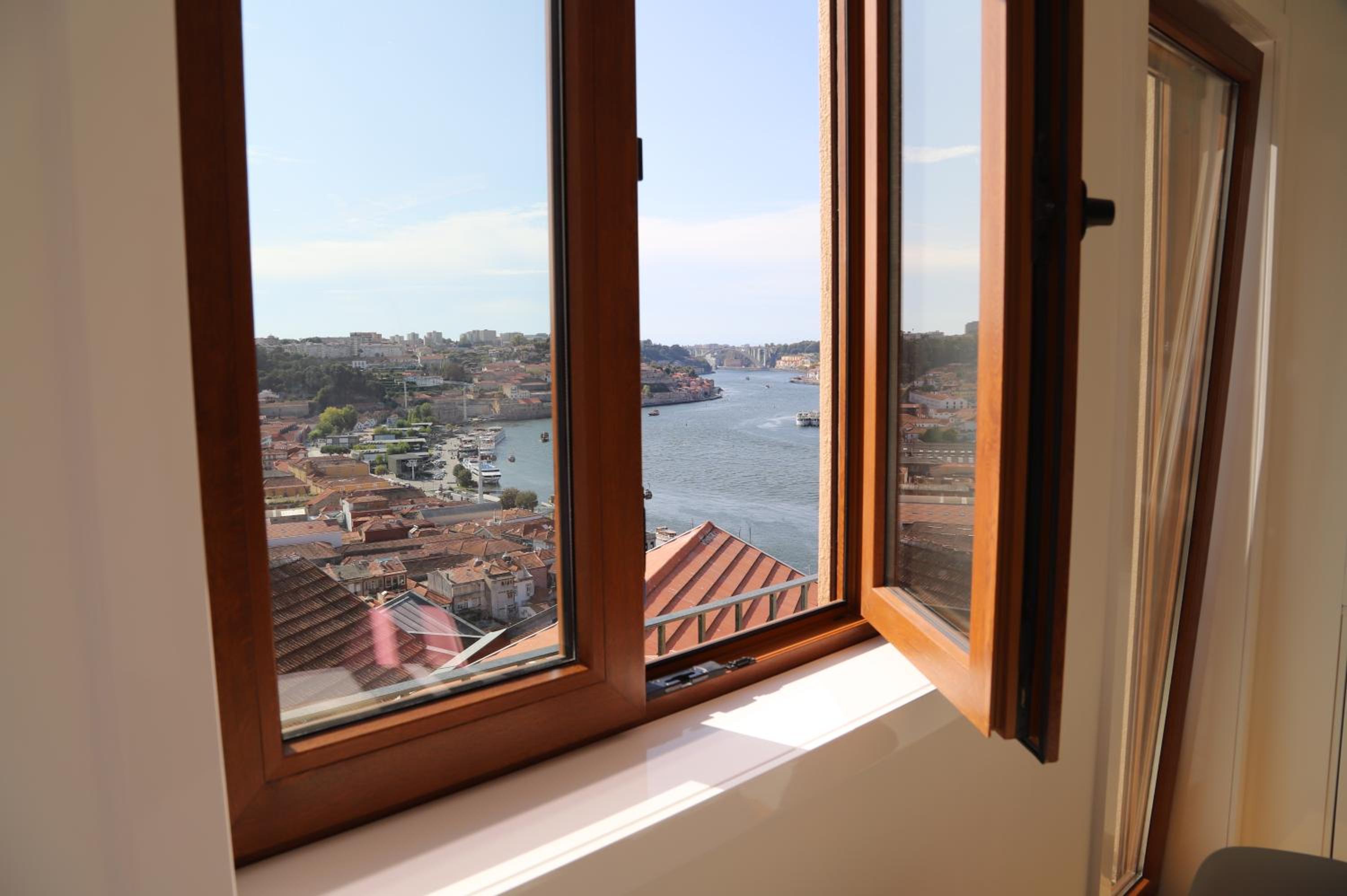 Casa do Pilar - D Maria Pia view 5