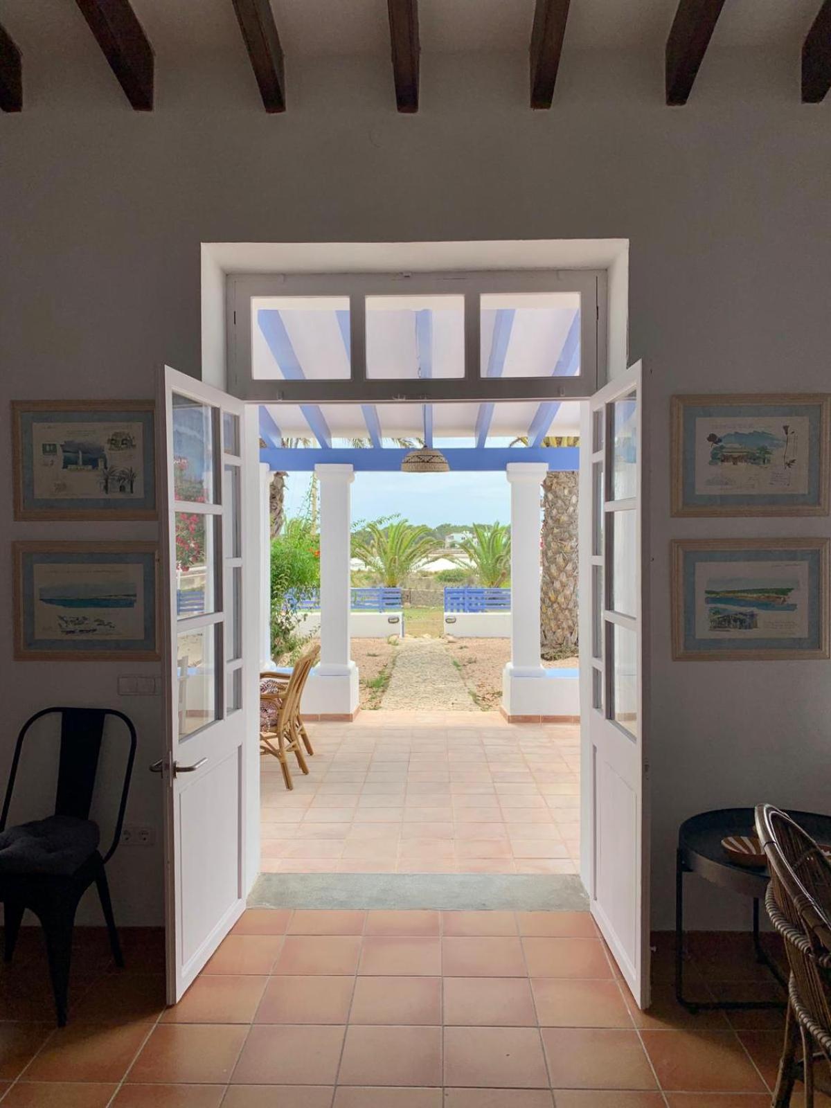 Cas Saliners - La Savina view 5