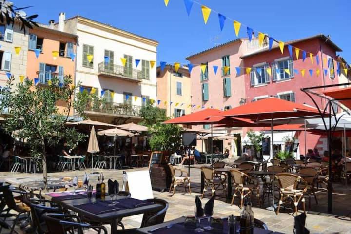 VALBONNE Maison cœur de village view 3