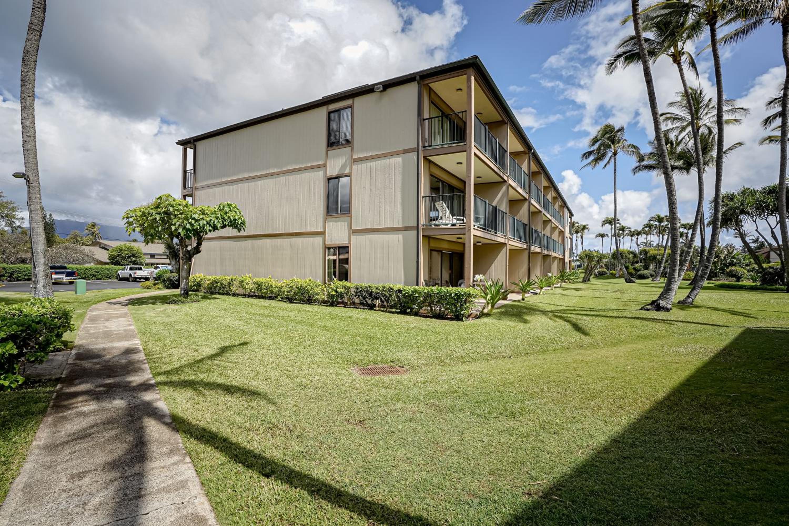 Pono Kai Resort J101 view 3
