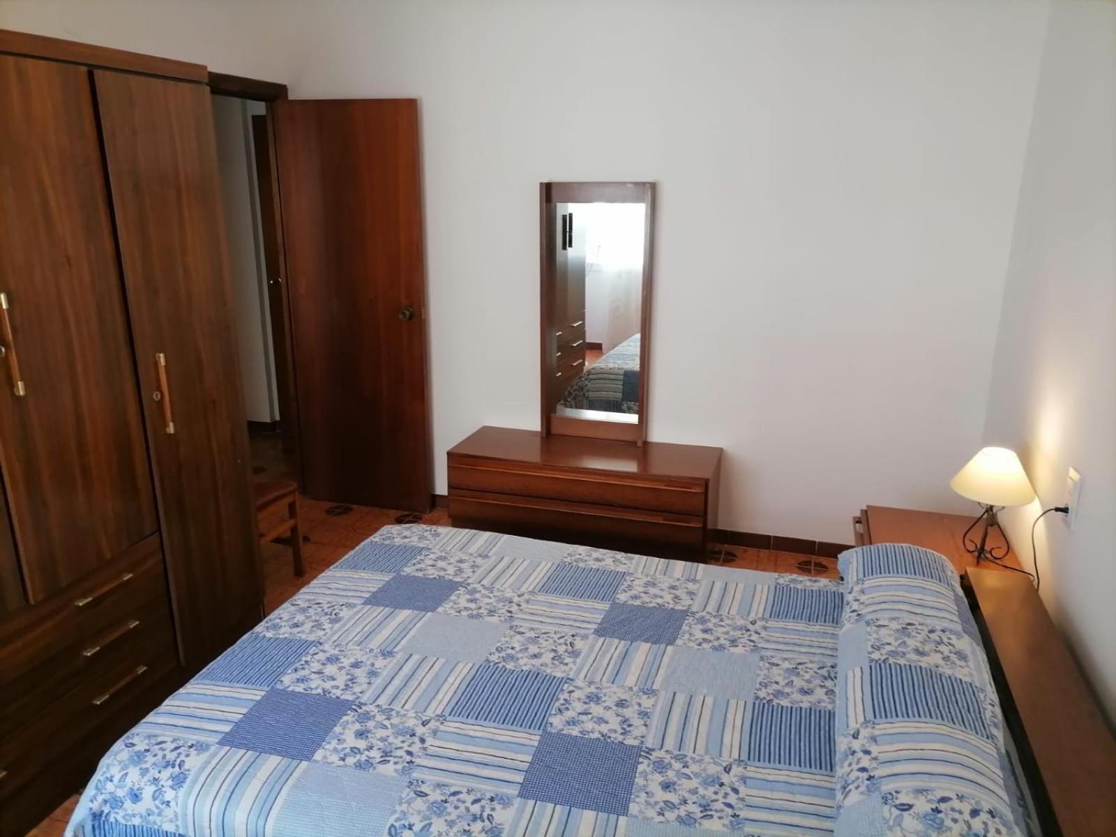 Urbanización Bahía Mar con piscina